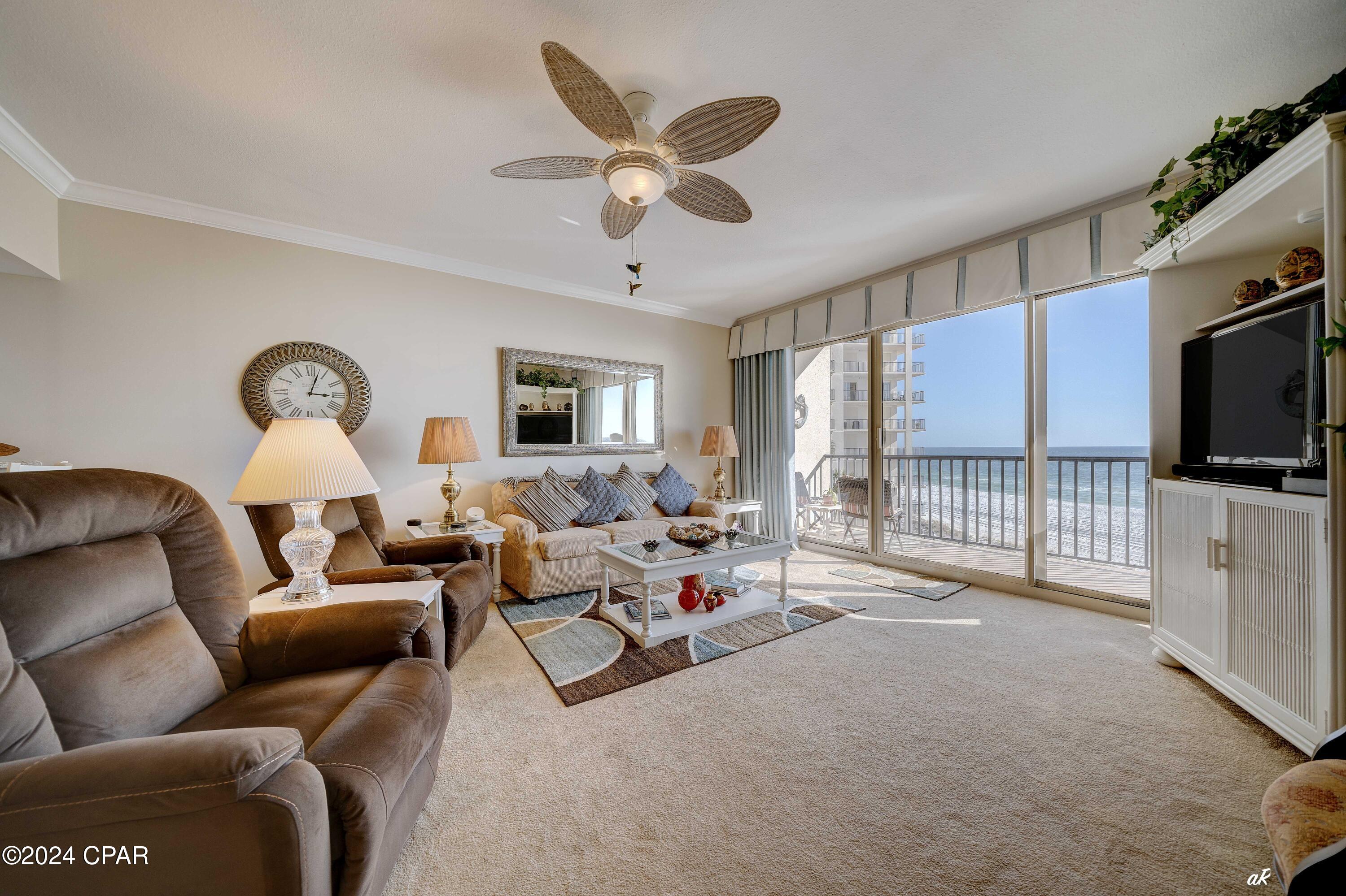 Summerwinds Condo - Residential