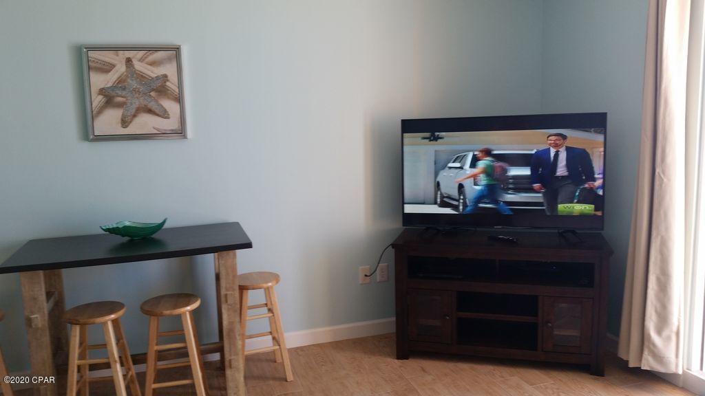 Splash Condo - Residential