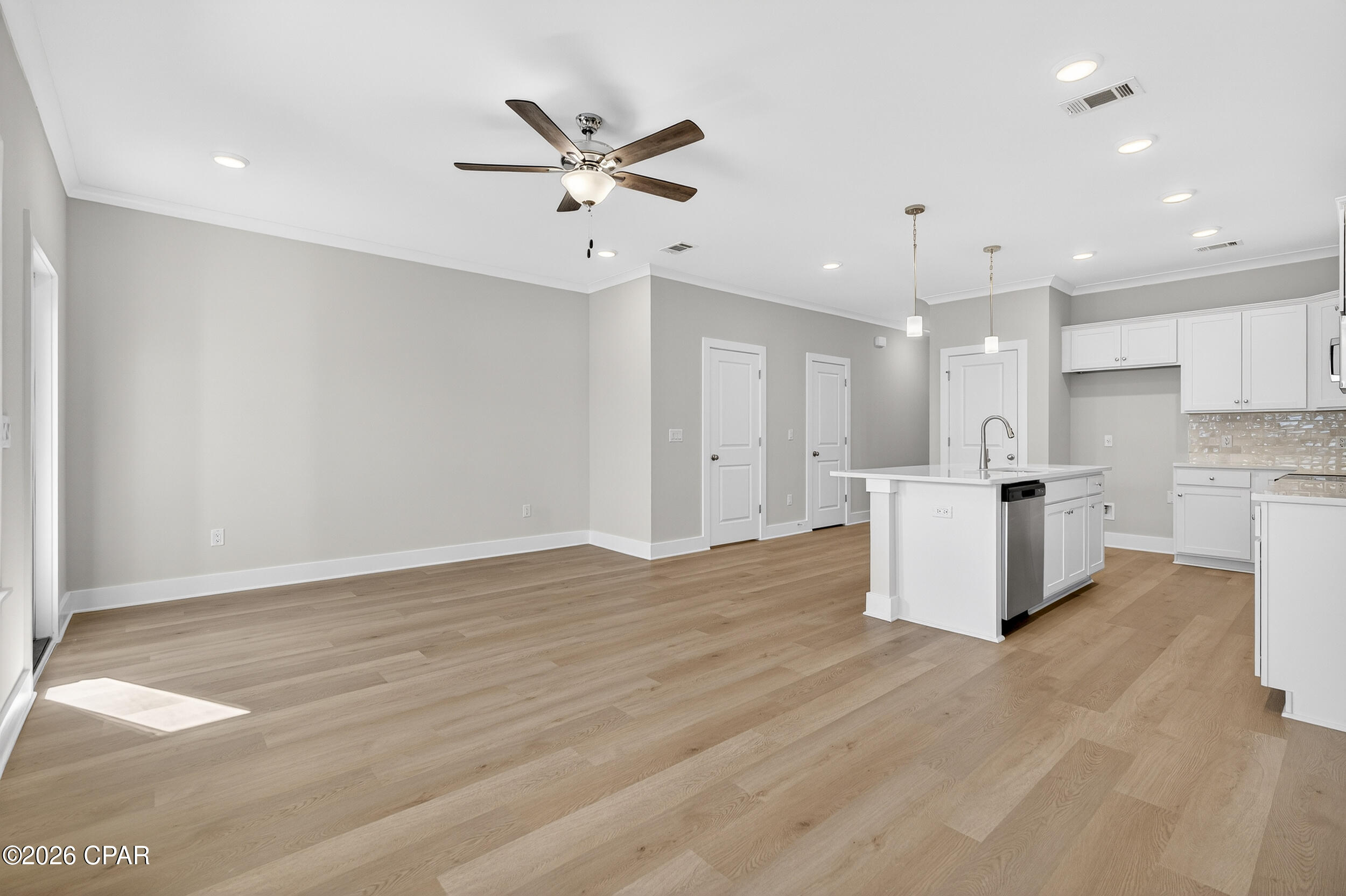 Colonial Landing - Residential