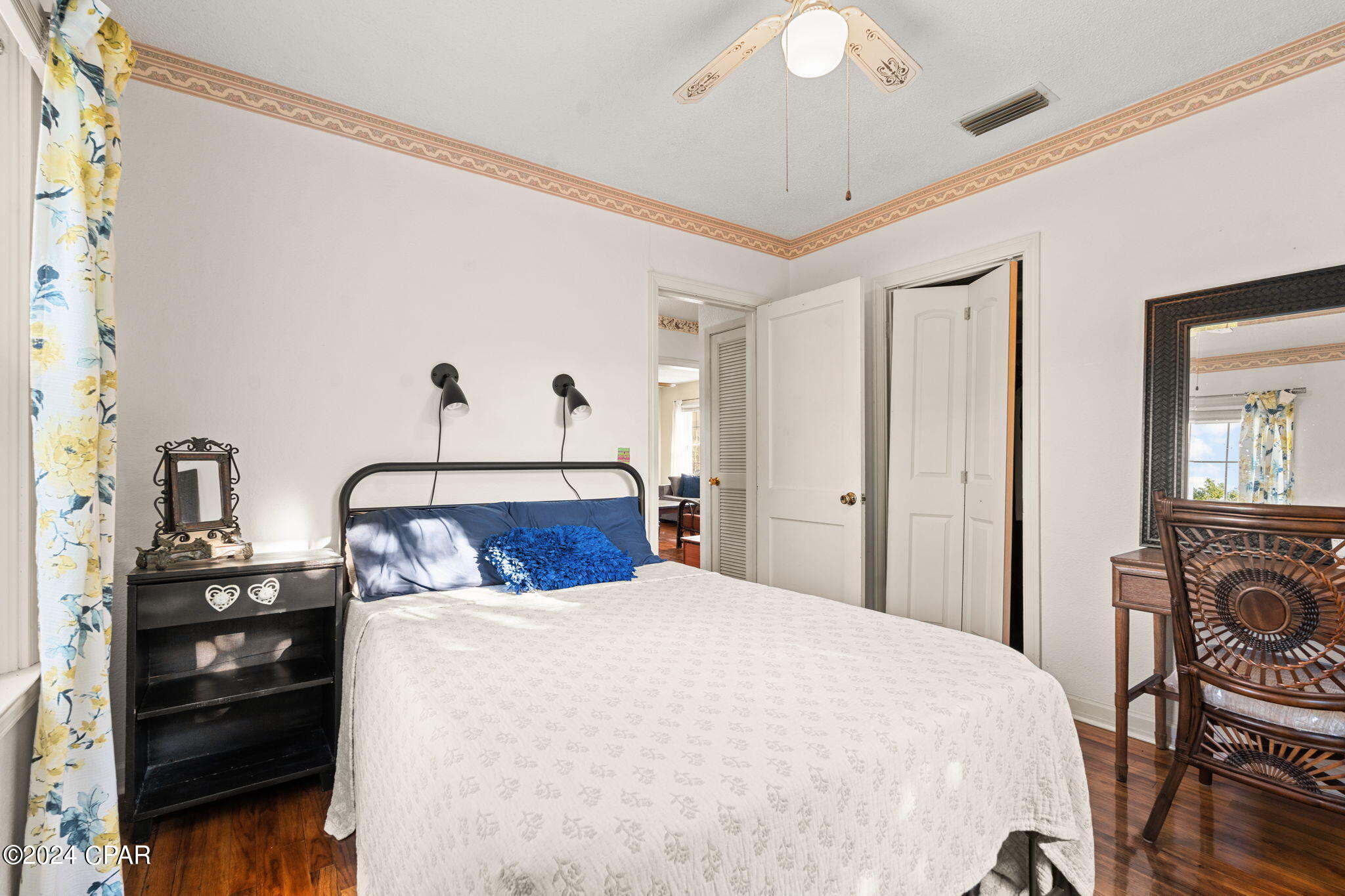 Cove Terrace 3rd Add - Residential