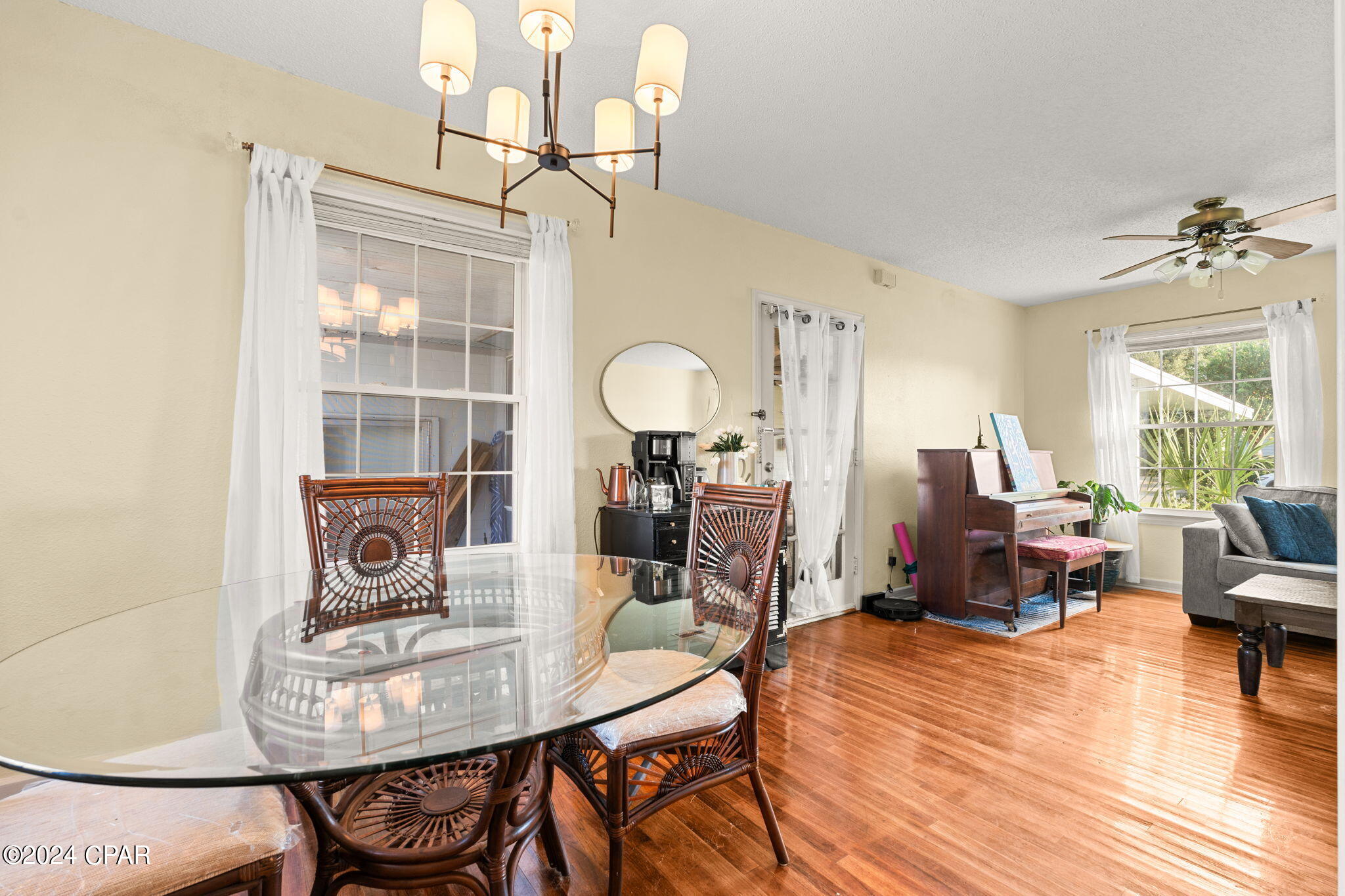 Cove Terrace 3rd Add - Residential