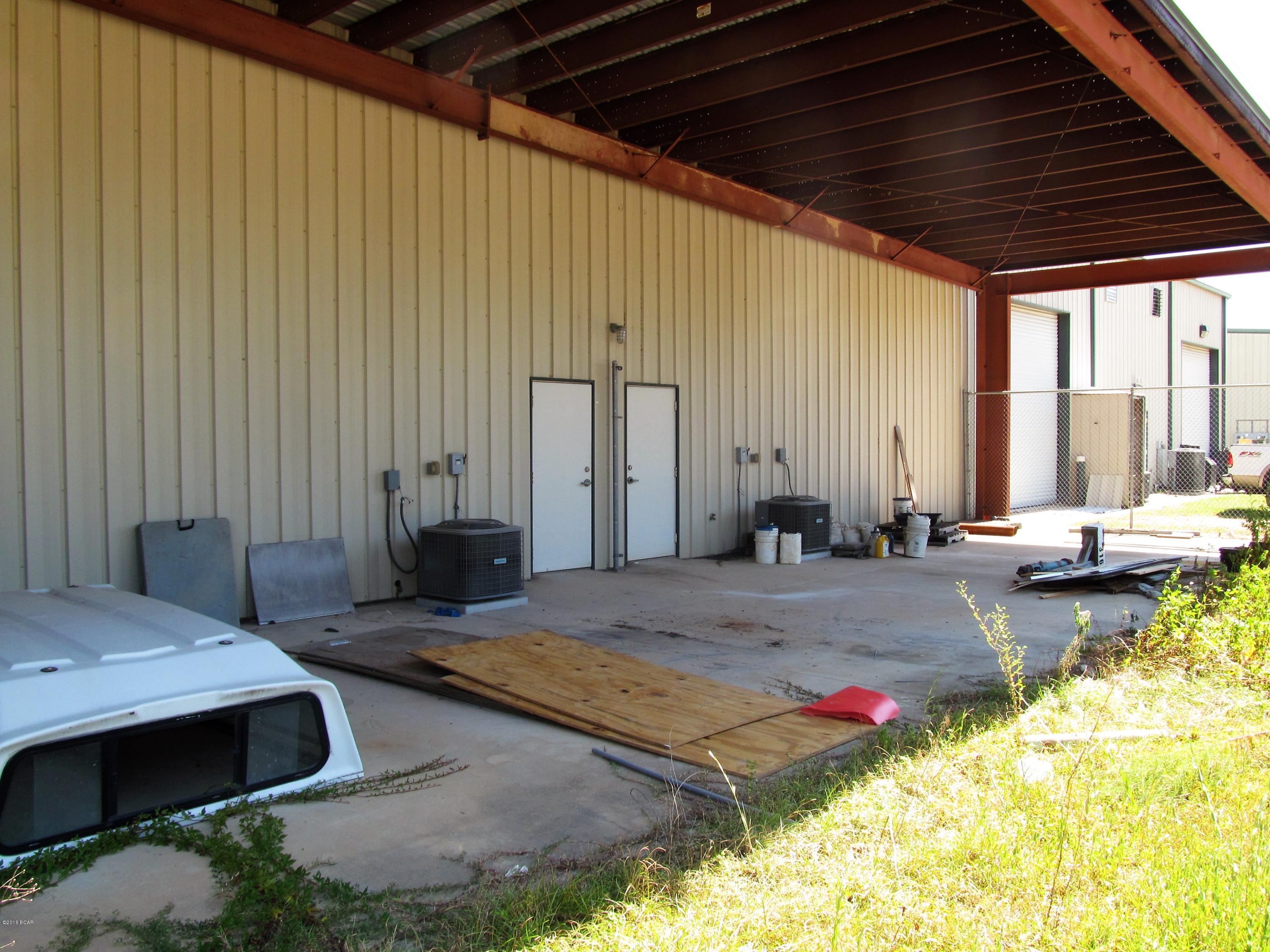 No Named Subdivision - Commercial Lease