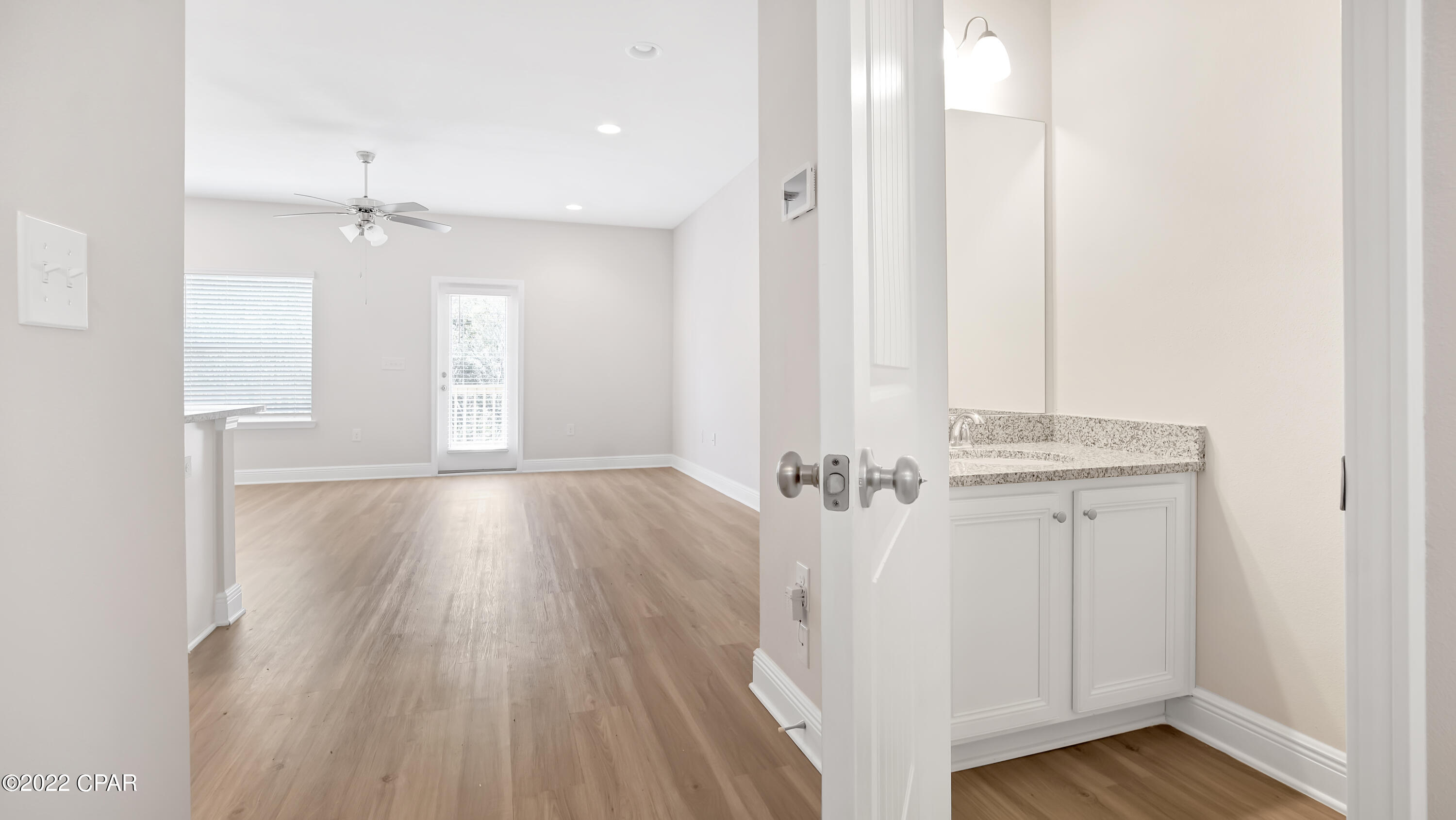 [No Recorded Subdiv] - Residential Lease