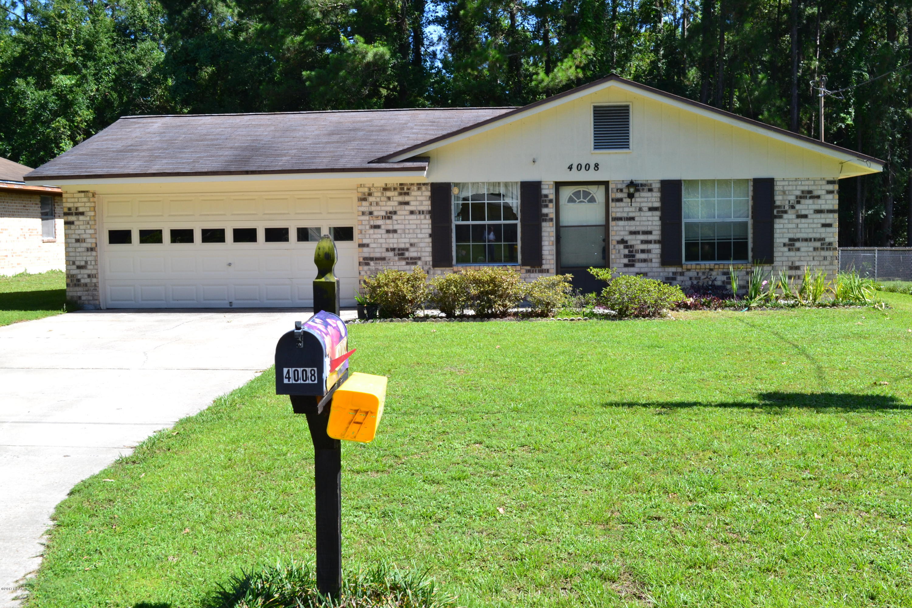 Towne & Country Lake Estates - Residential