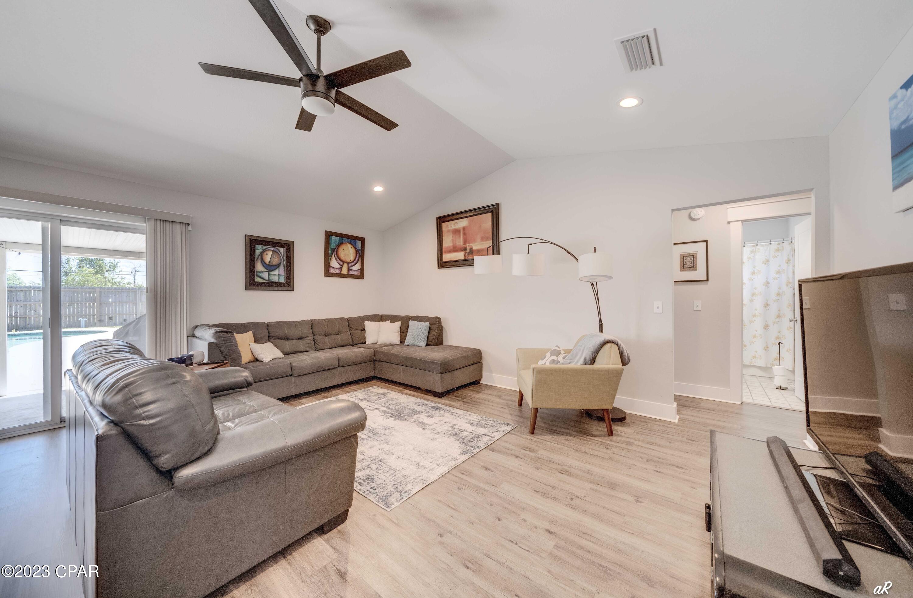 Derby Woods - Residential