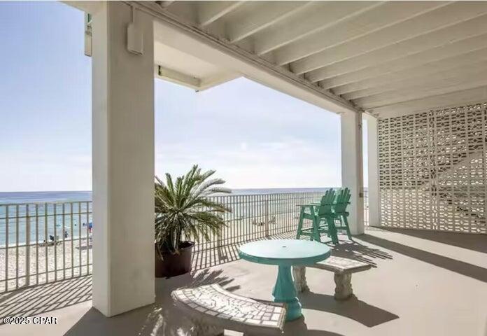 Fontainebleau Terrace - Residential