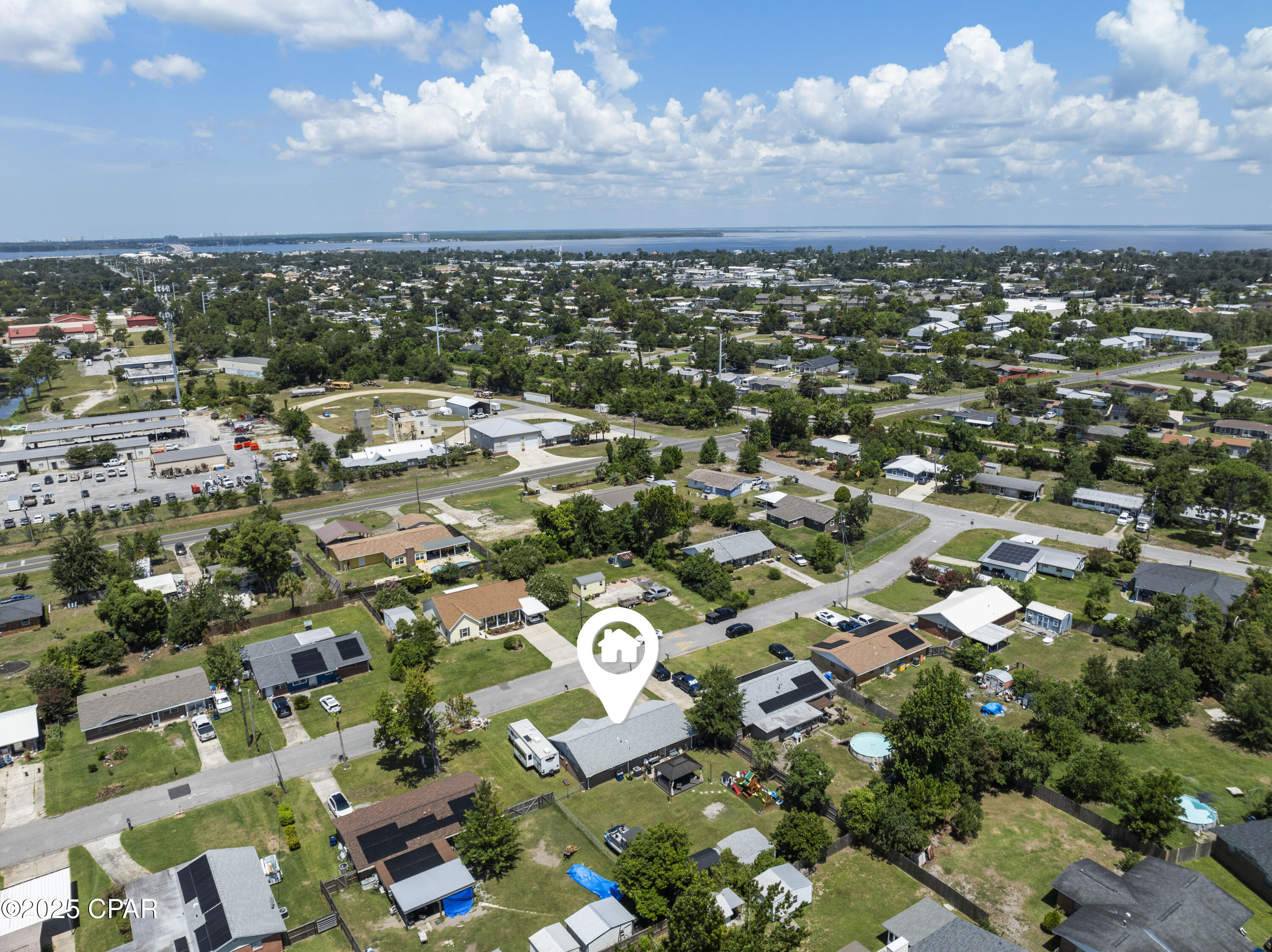 Hentz 1st Add Unit B - Residential