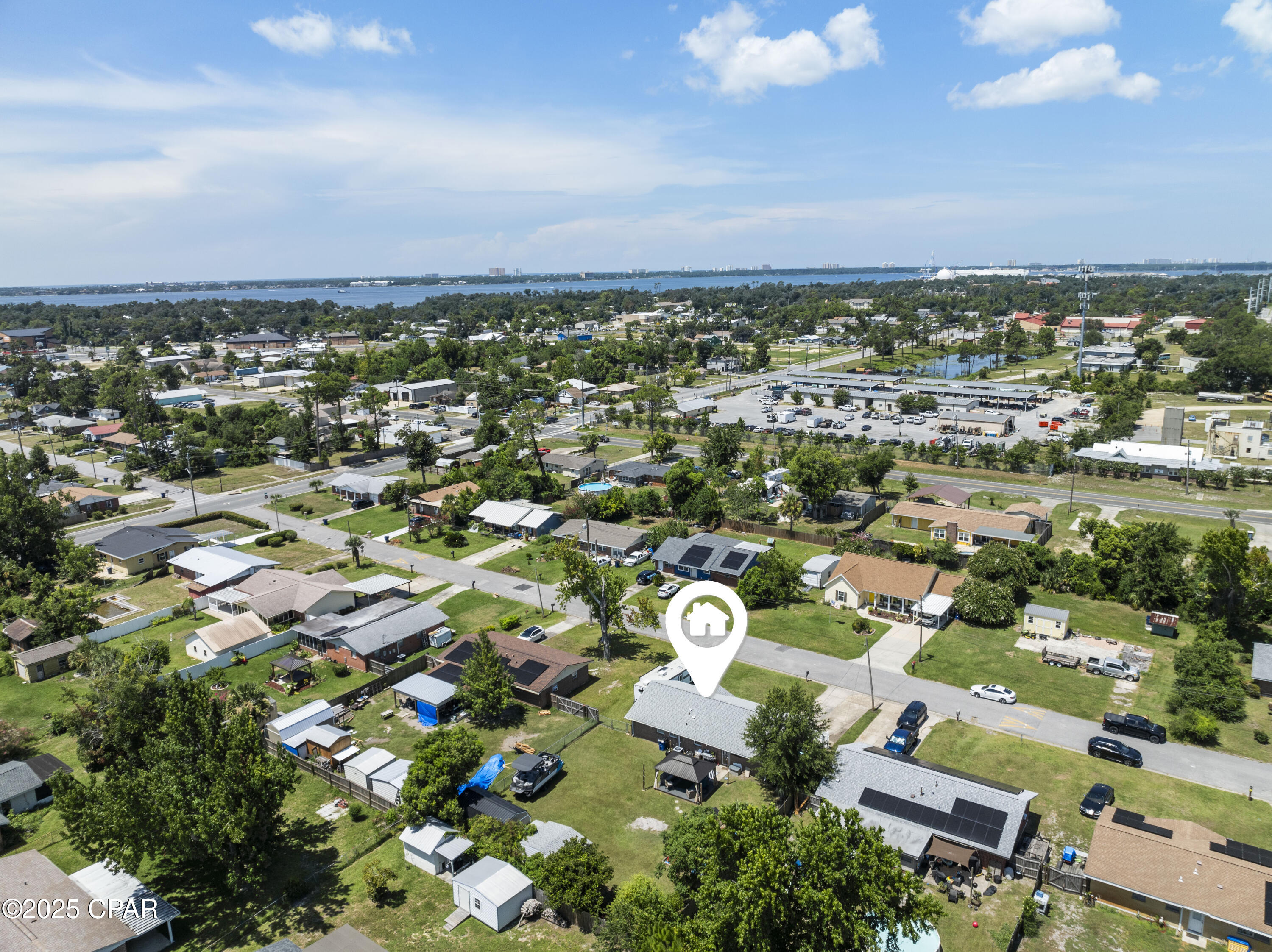 Hentz 1st Add Unit B - Residential