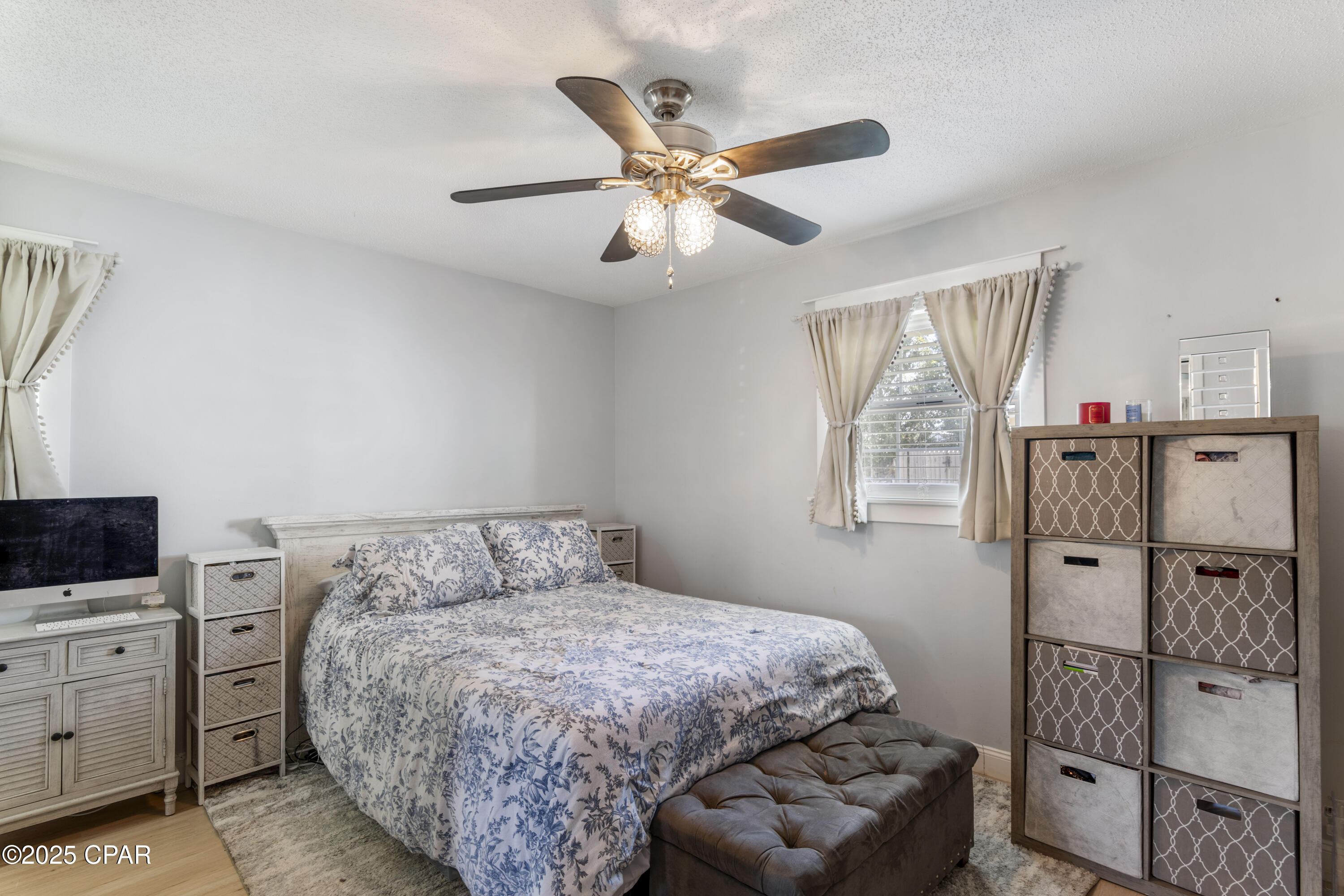 Hentz 1st Add Unit B - Residential