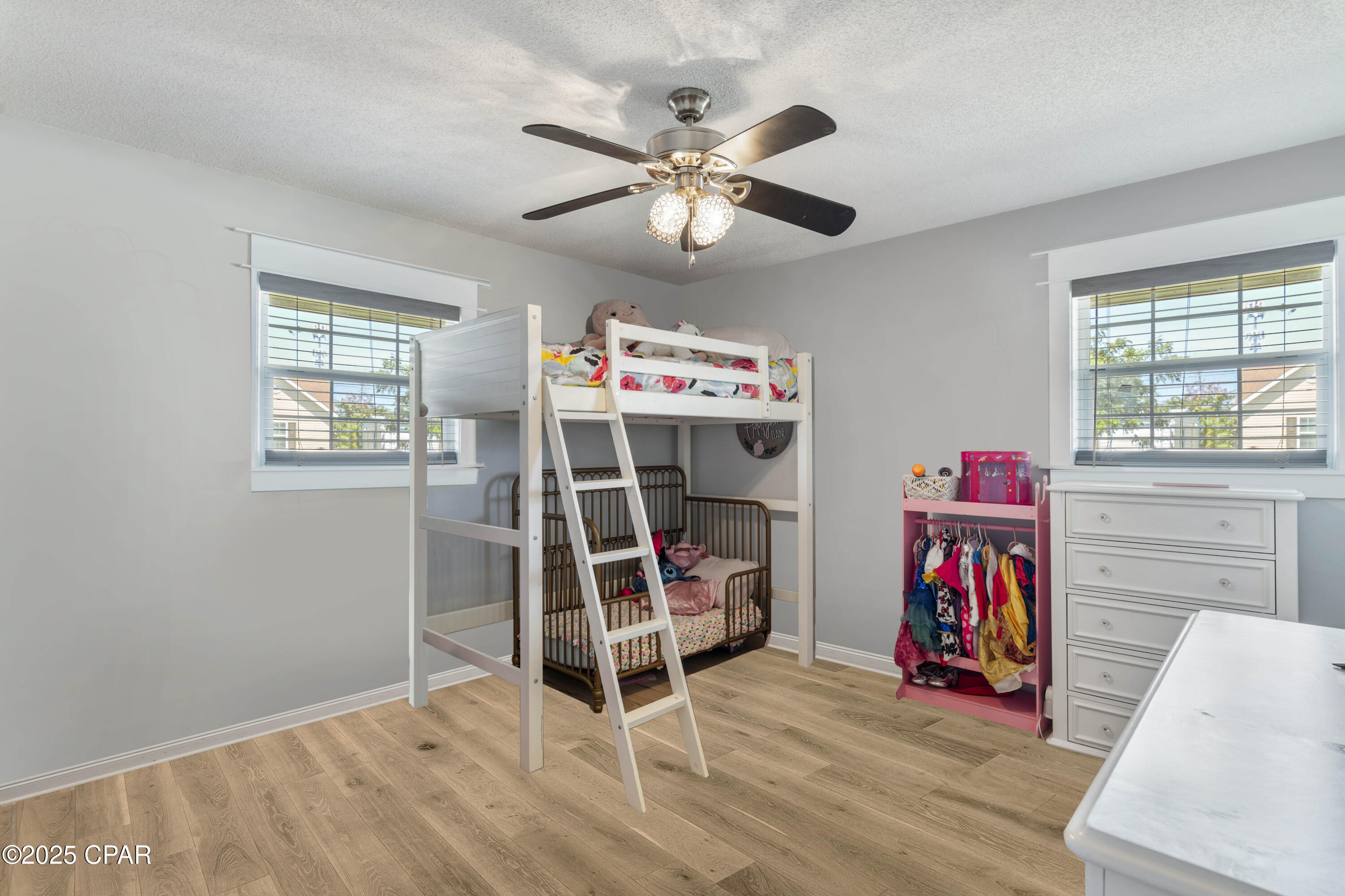 Hentz 1st Add Unit B - Residential