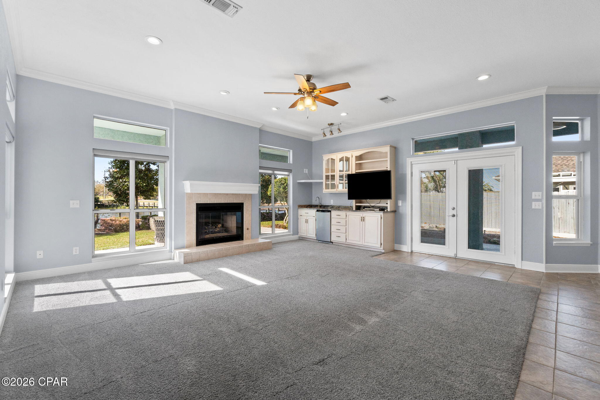 Country Club Harbour Estates - Residential