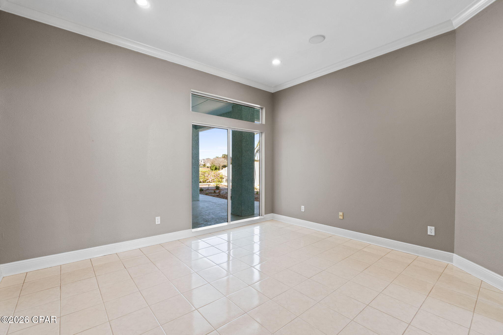 Country Club Harbour Estates - Residential