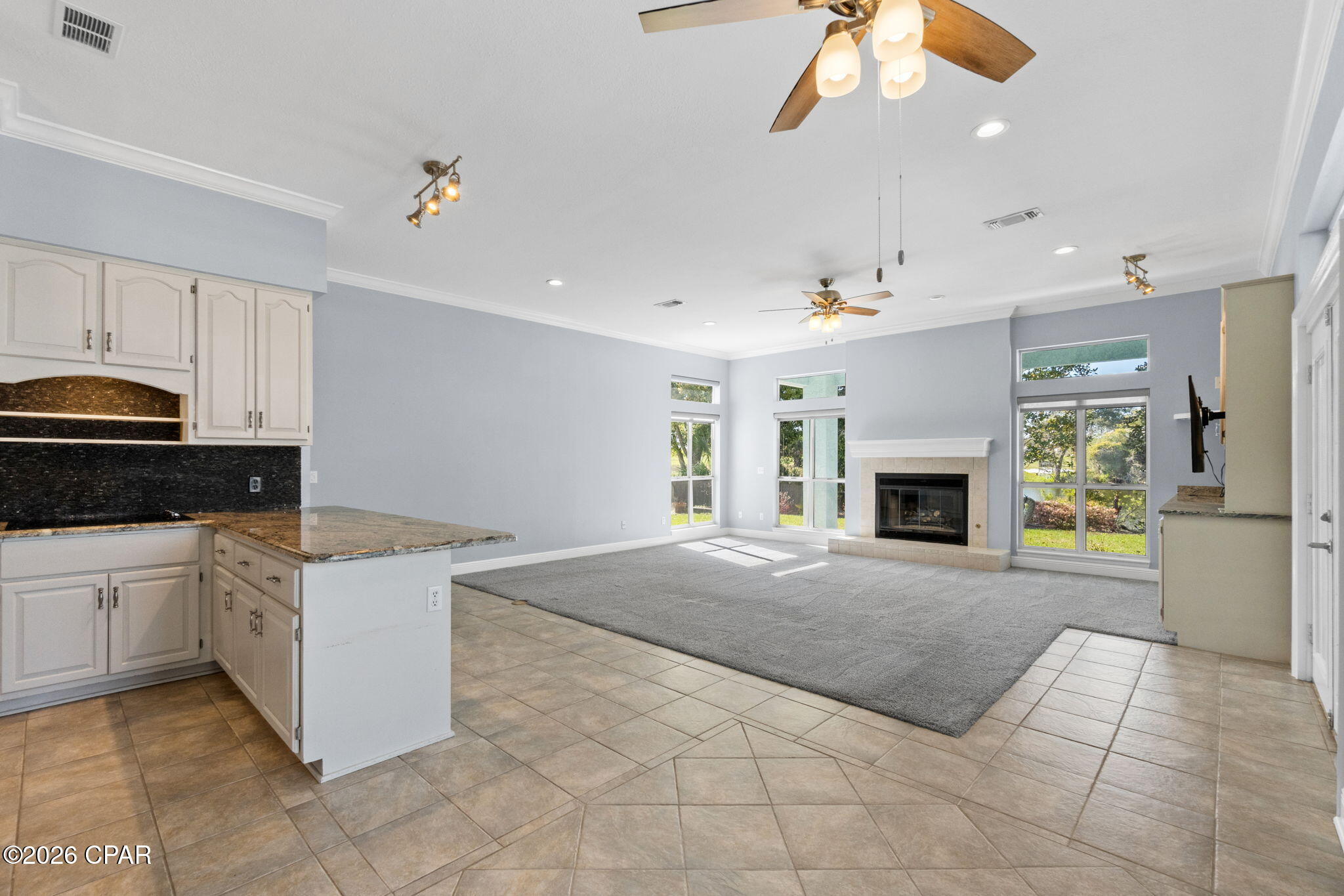 Country Club Harbour Estates - Residential