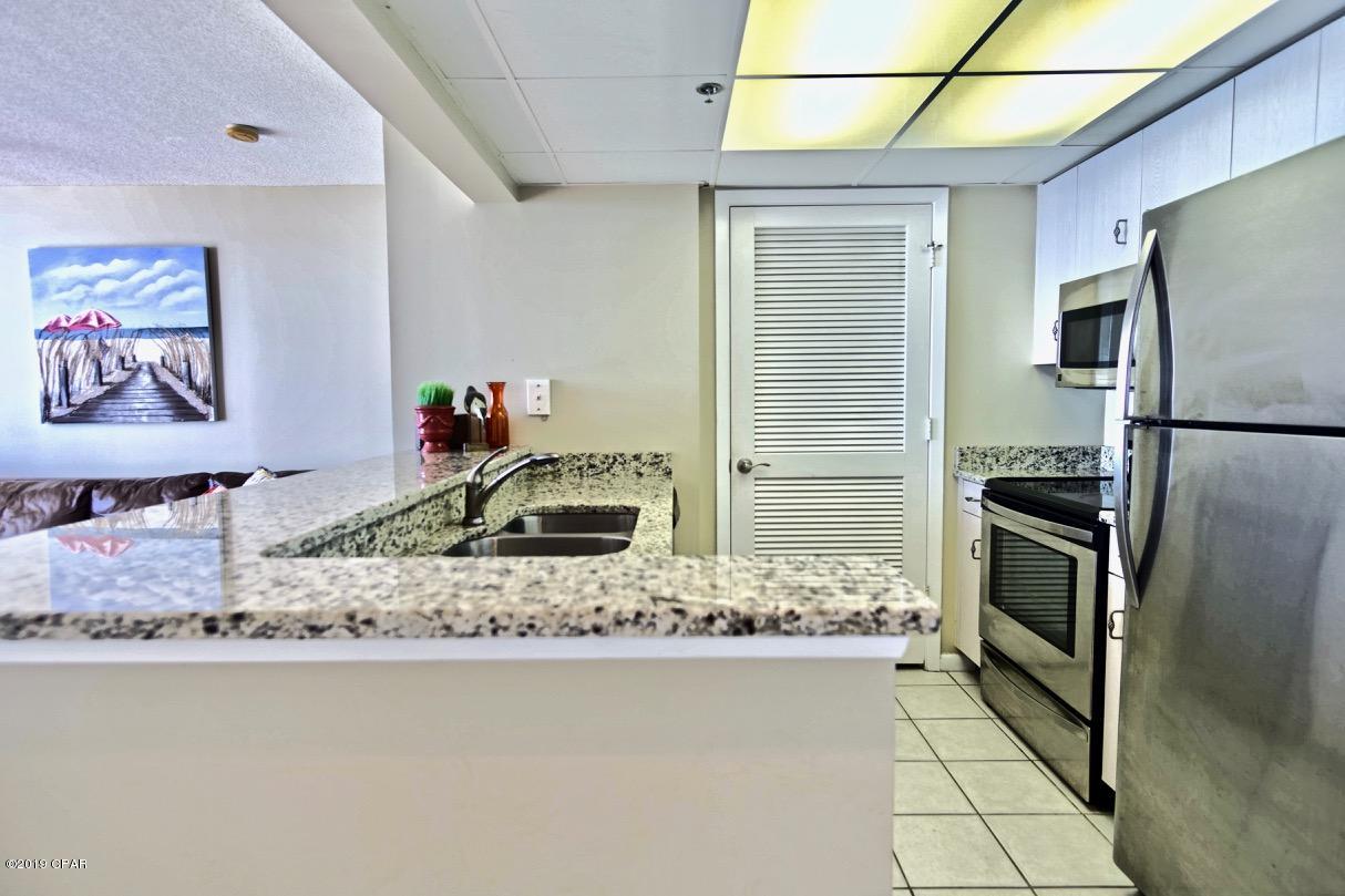 Long Beach Towers IV - Residential