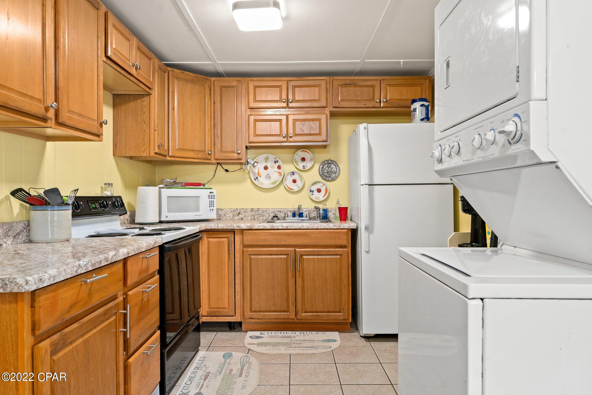 Holiday Beach Unit 14 - Residential