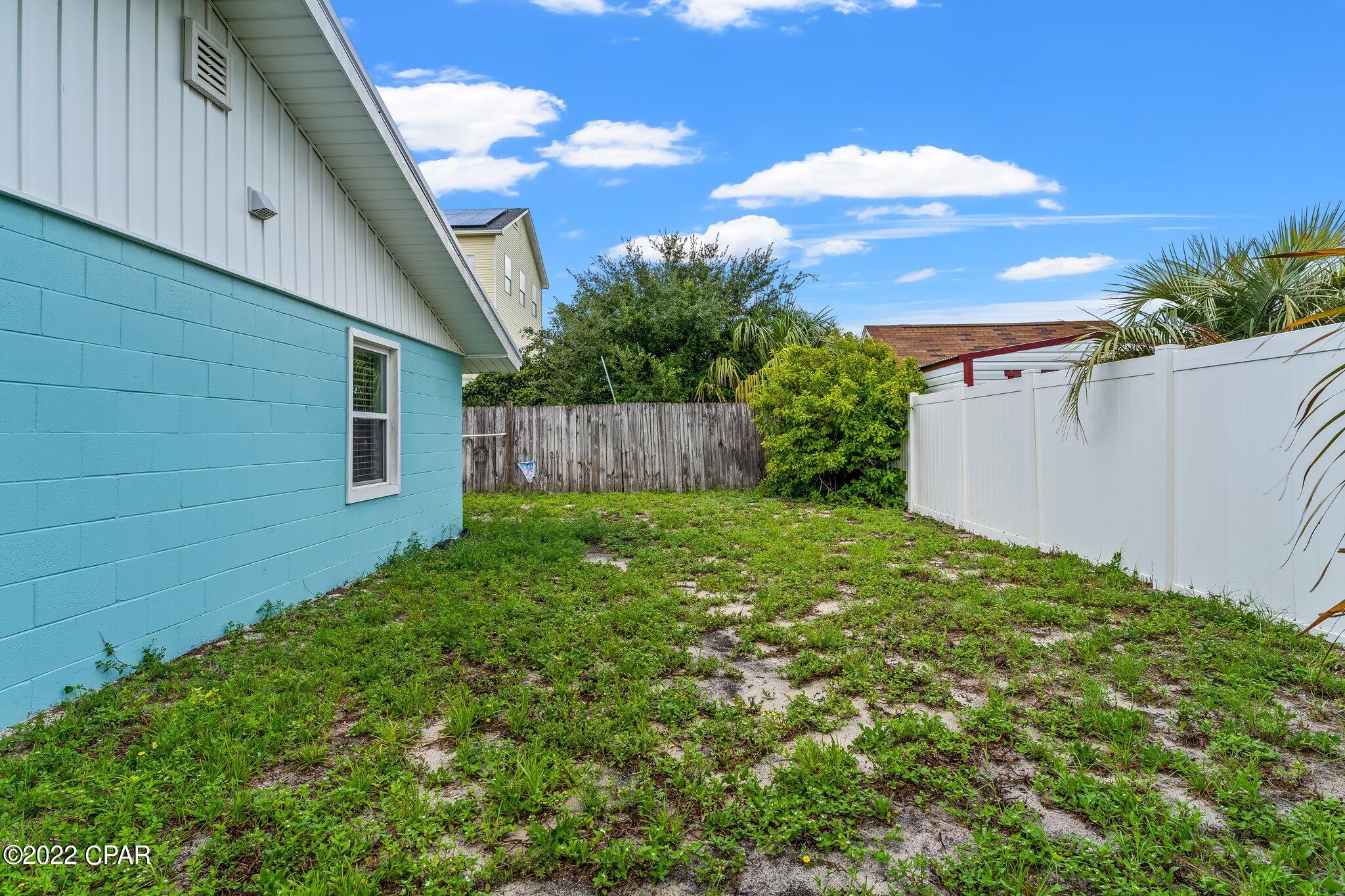 Holiday Beach Unit 14 - Residential