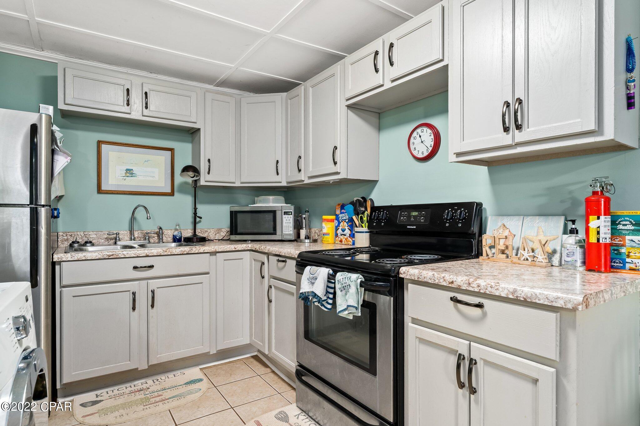 Holiday Beach Unit 14 - Residential