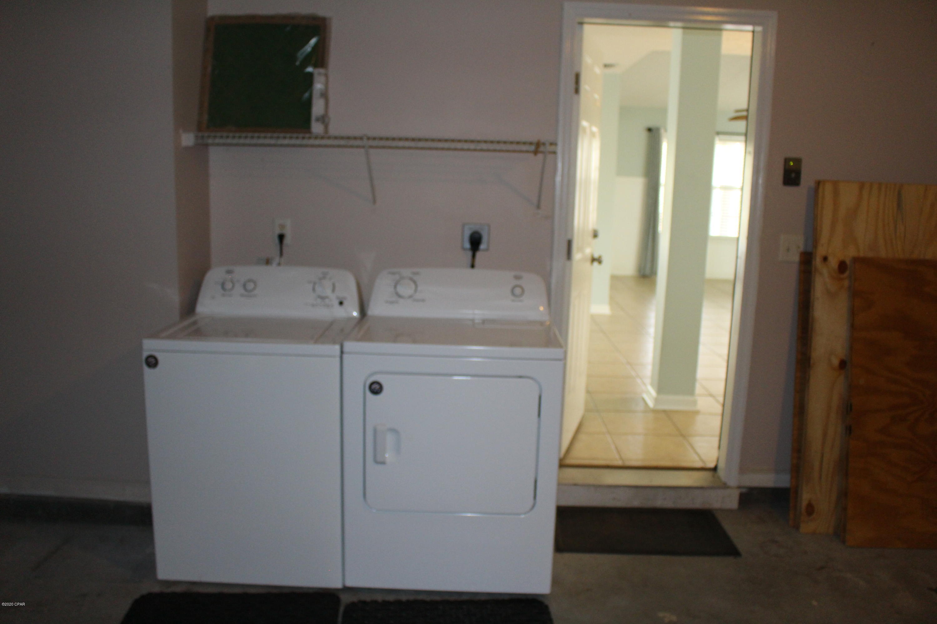 Palm Cove - Residential Lease