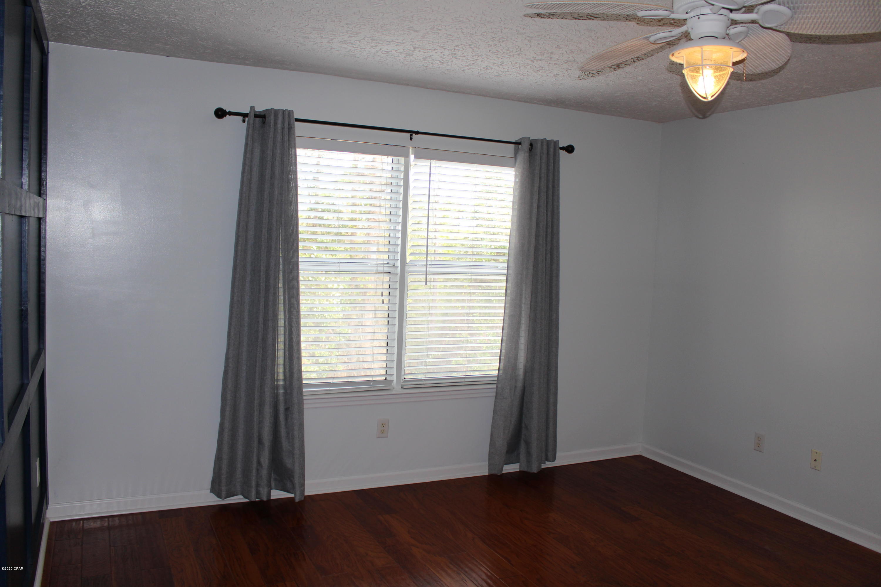 Palm Cove - Residential Lease