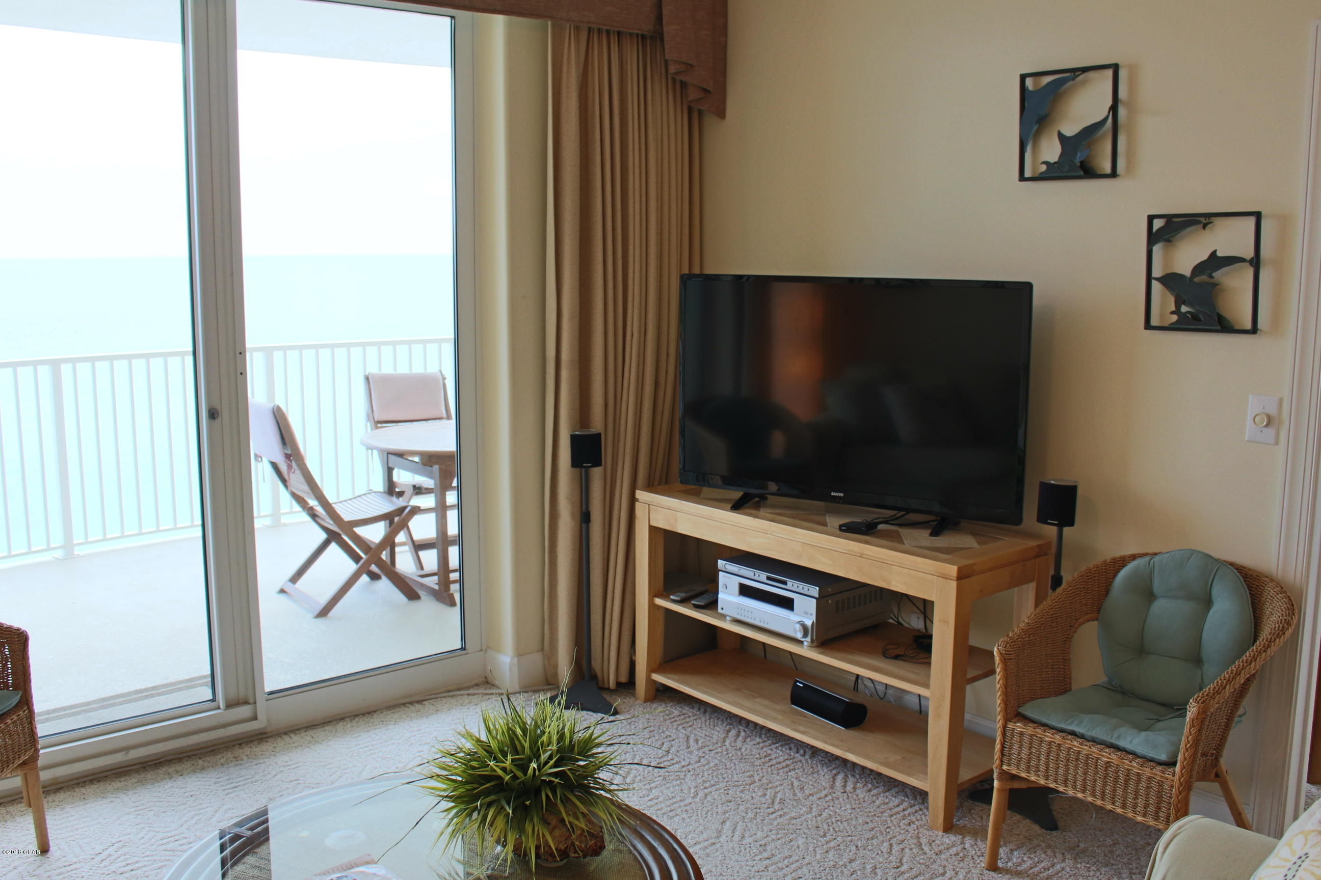 Emerald Isle - Residential