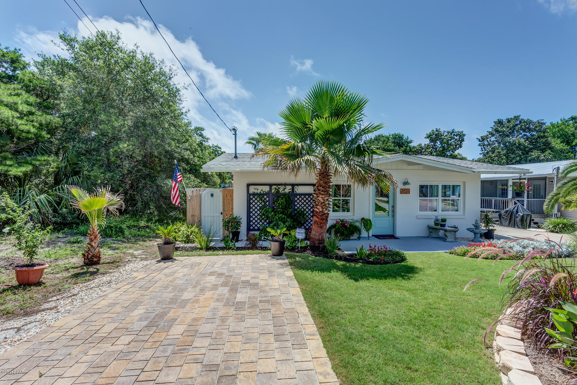 Laguna Beach 8th Add - Residential