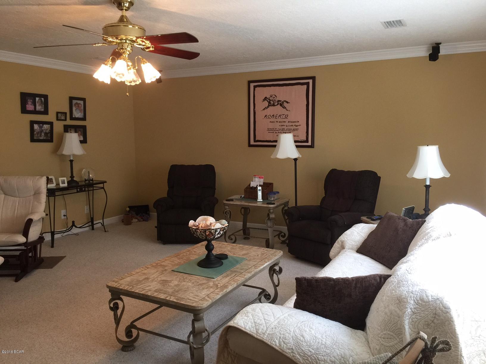 Leisure Lakes 1st Add - Residential