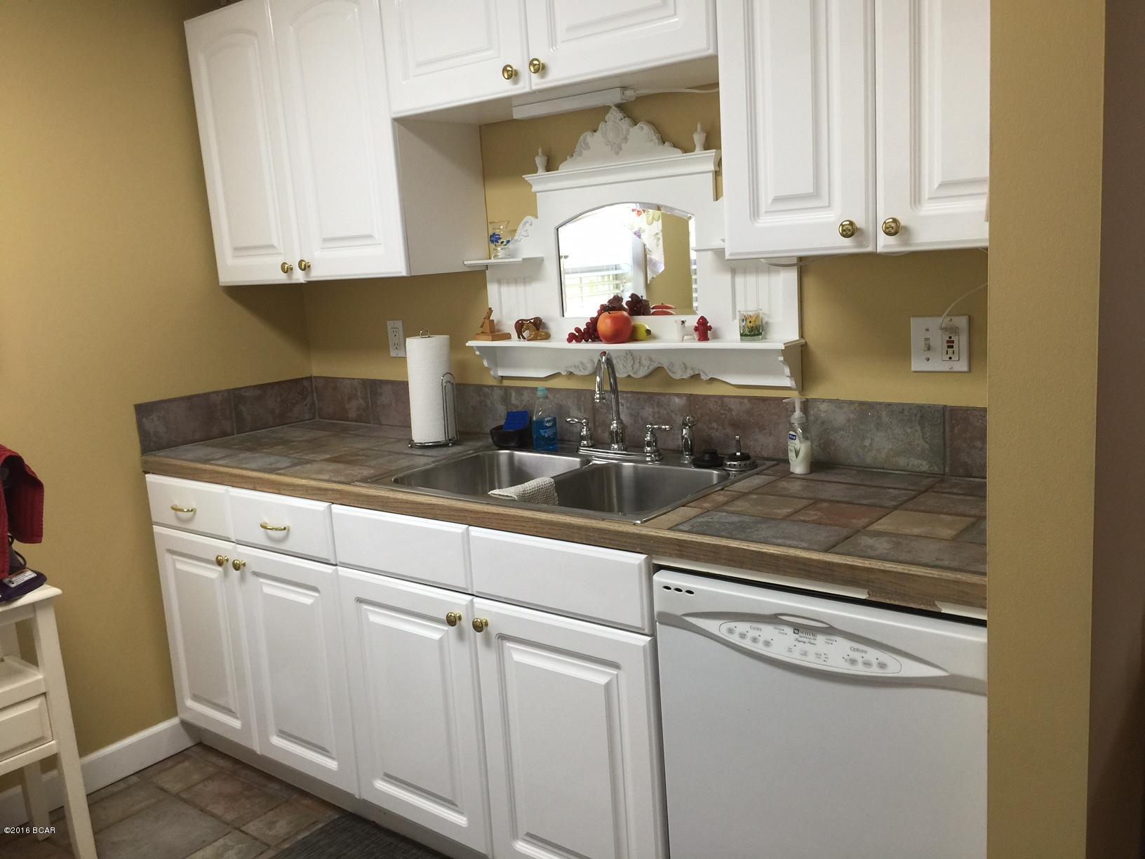 Leisure Lakes 1st Add - Residential