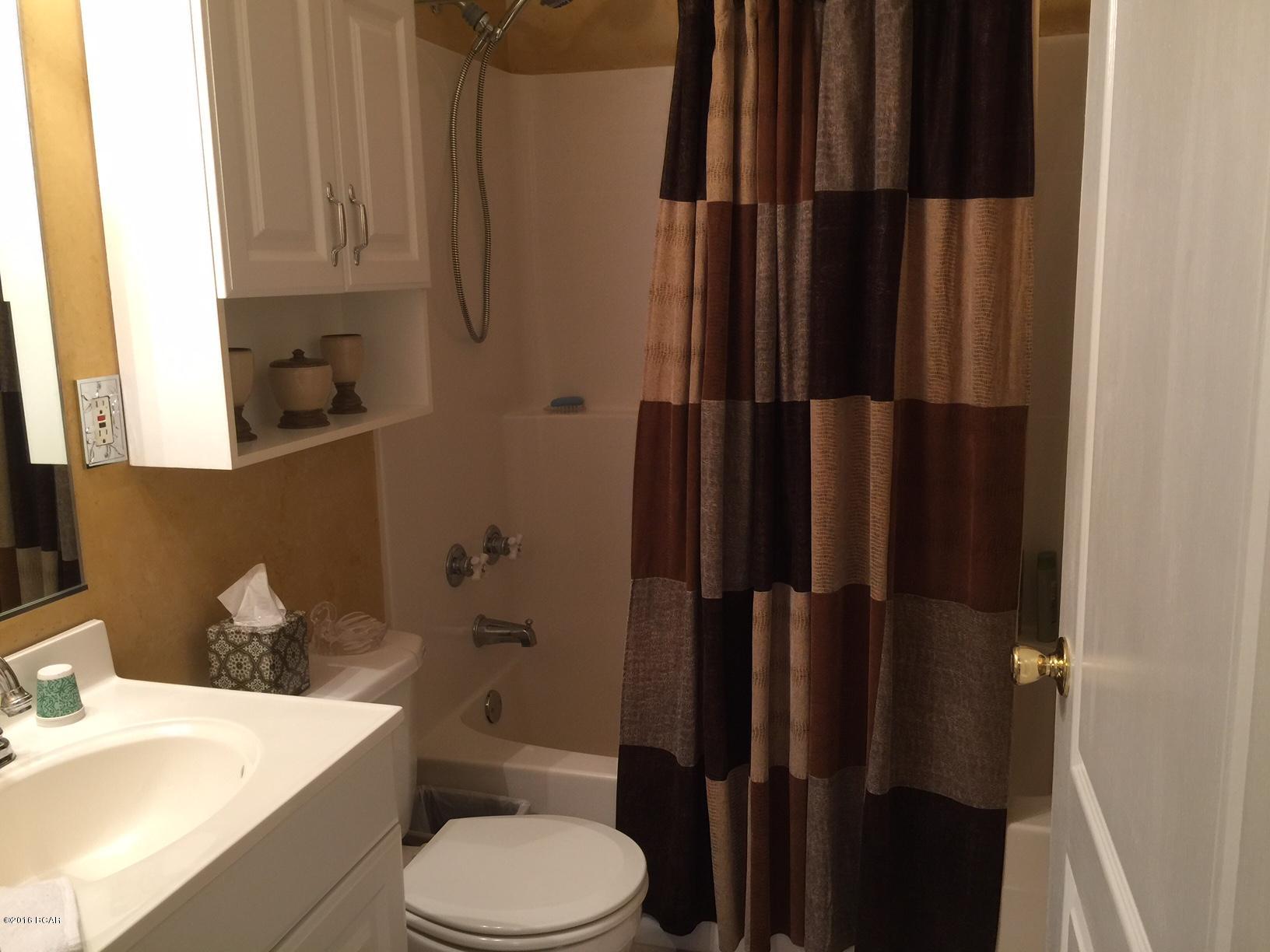 Leisure Lakes 1st Add - Residential