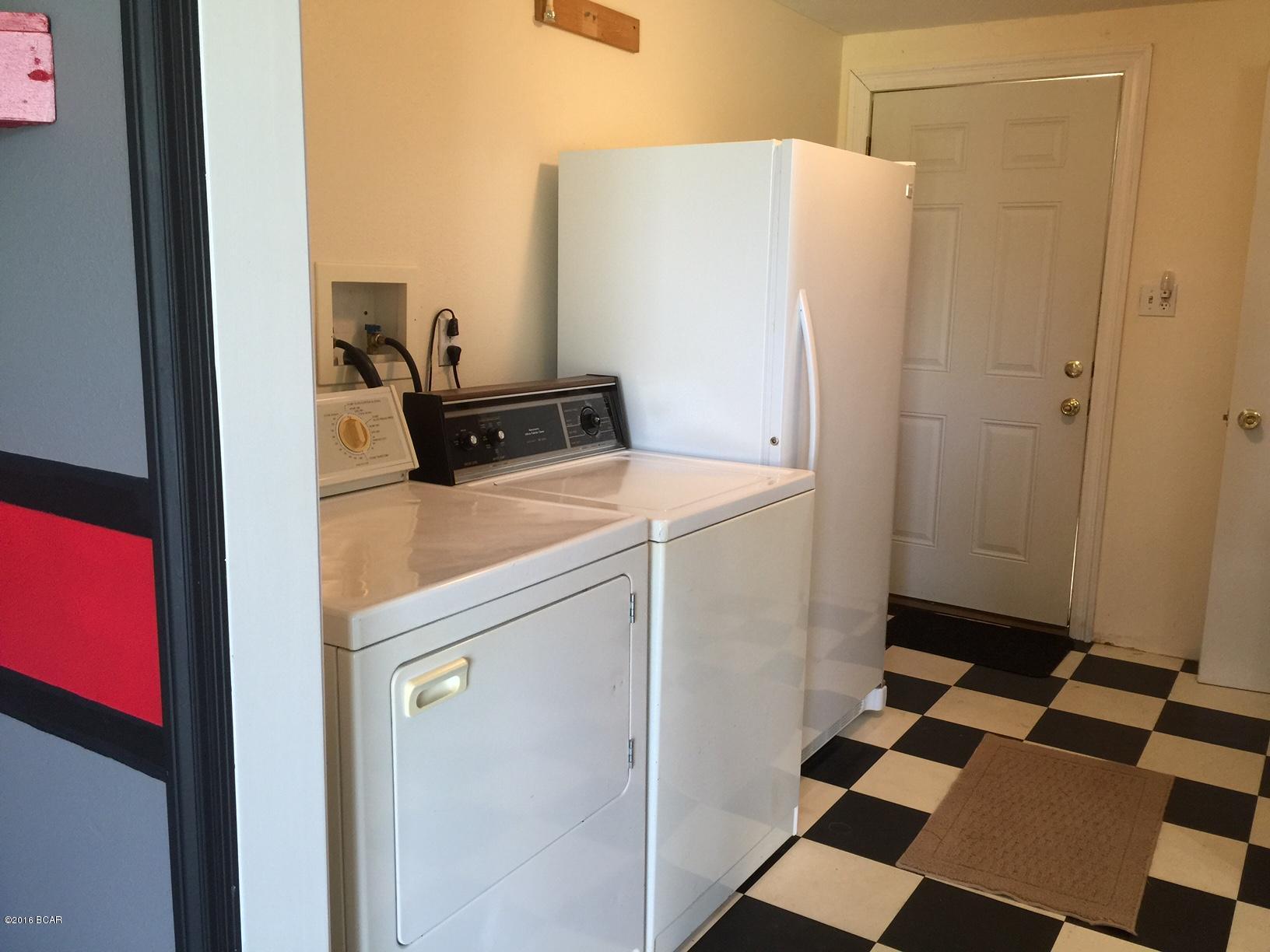 Leisure Lakes 1st Add - Residential