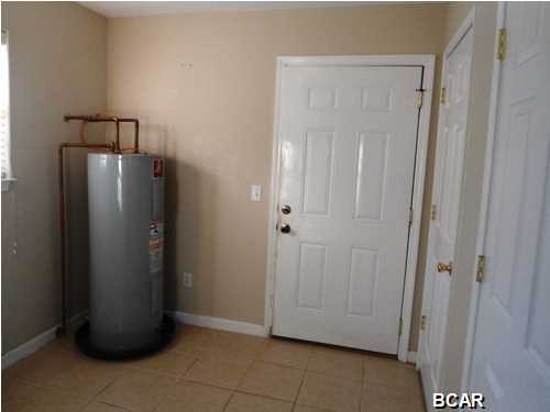 Imperial Oaks - Residential