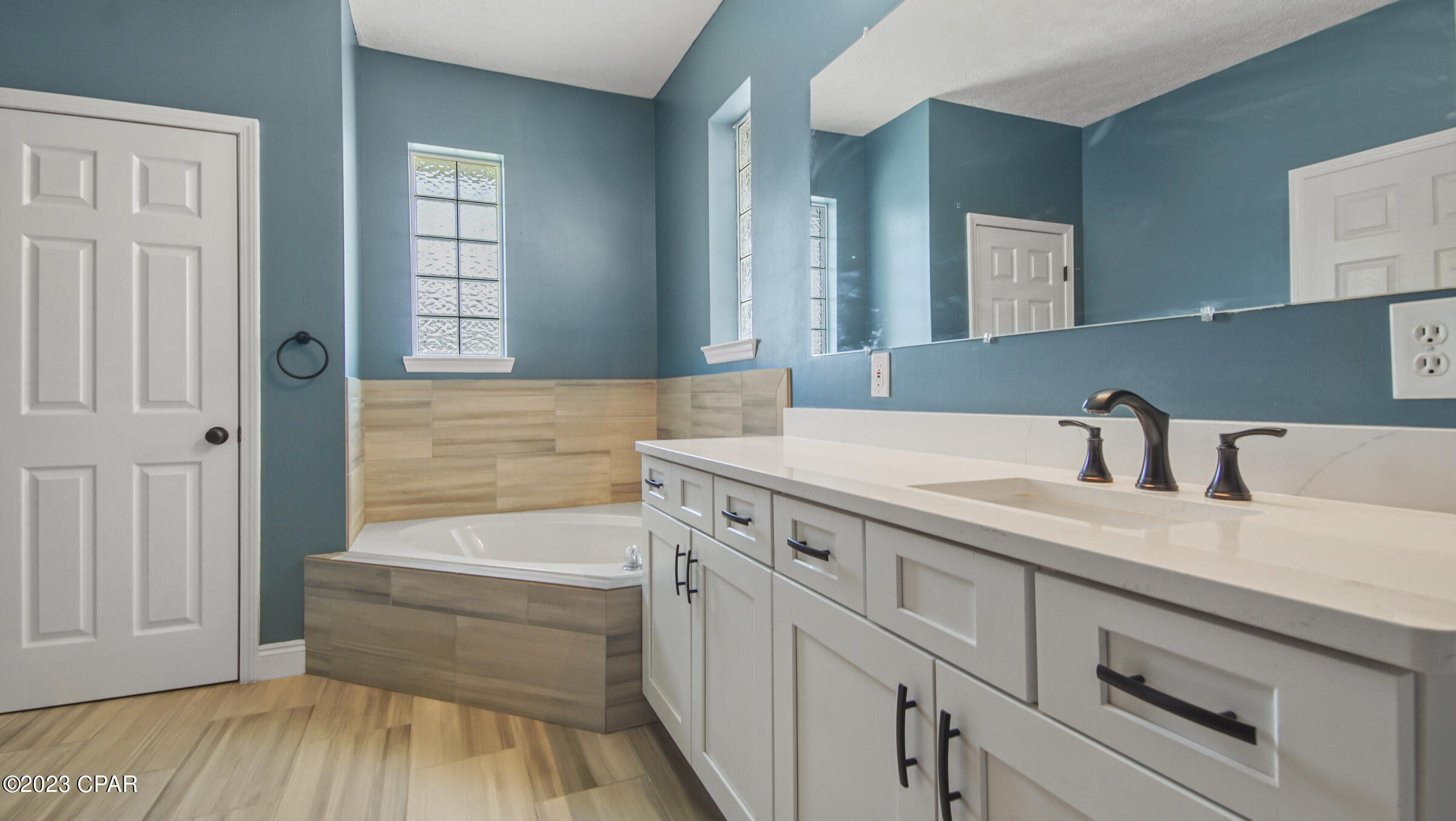 Mowat Highlands Ph II - Residential