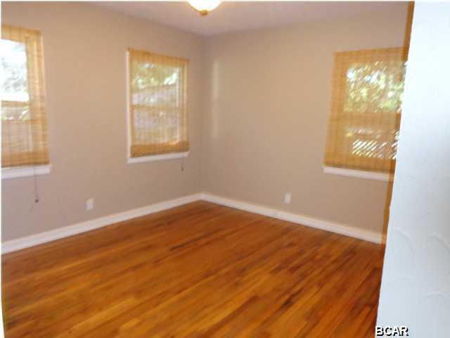 Cove Terrace 3rd Add - Residential