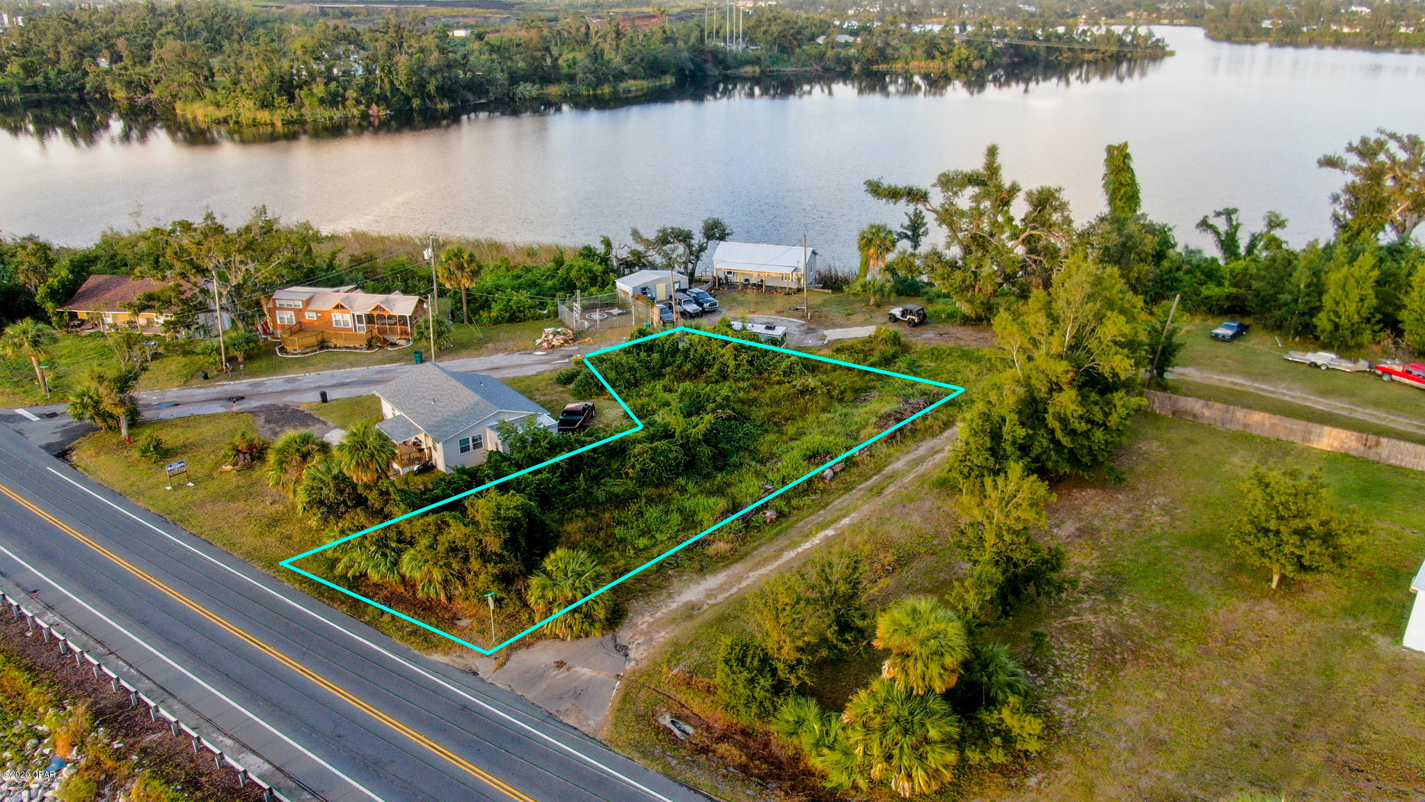 Hinson & Blackmon - Land