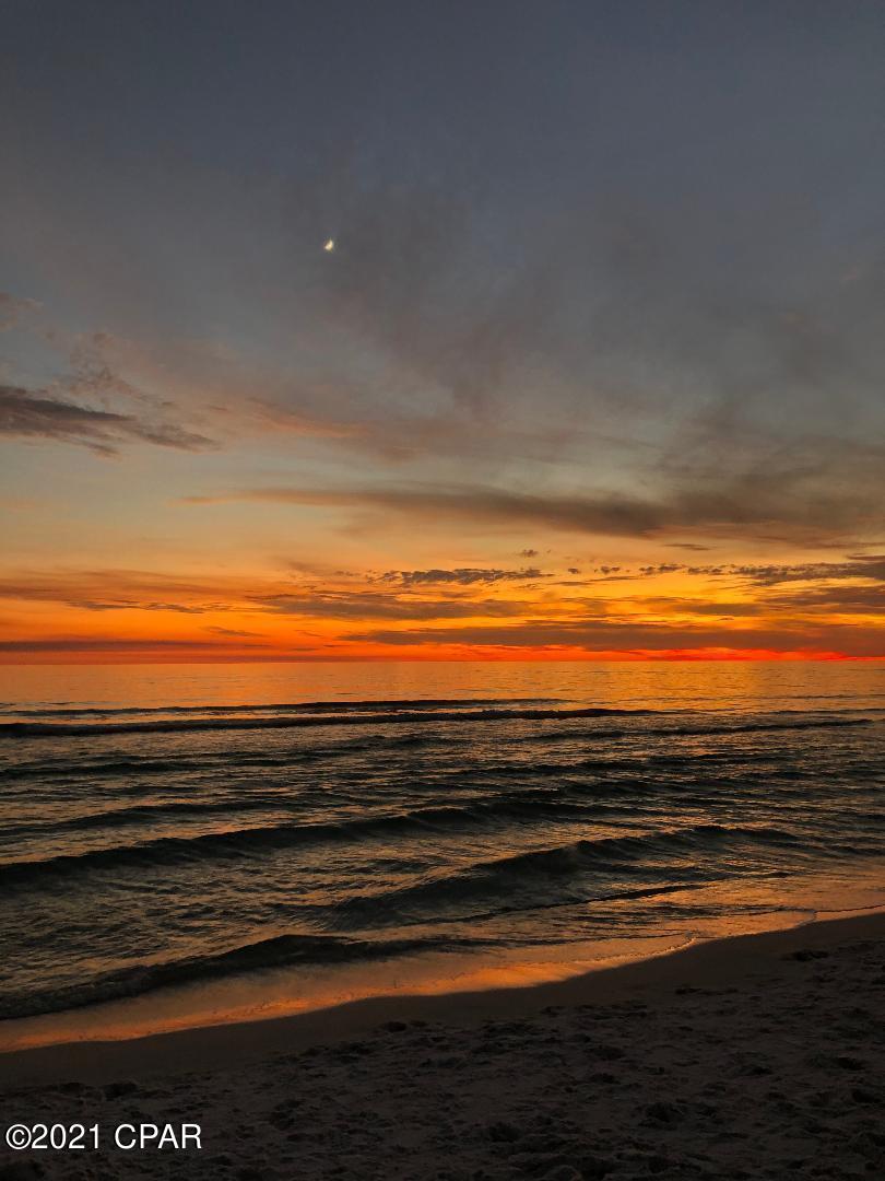 Gulf Shore Manor - Residential