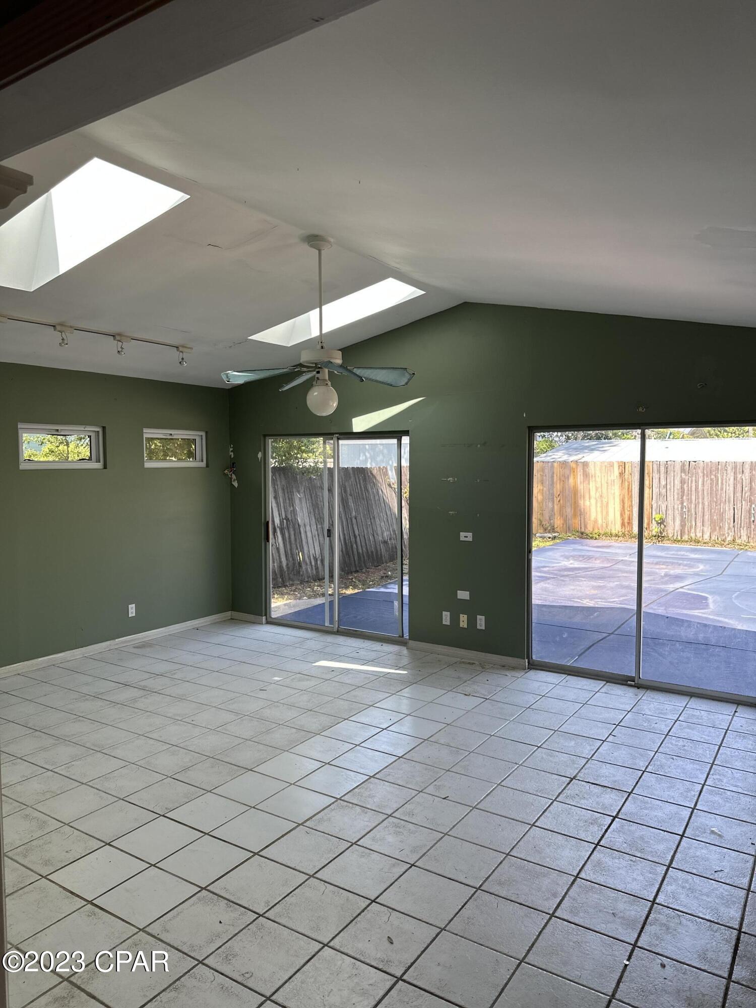 Sudduths 8th Add - Residential