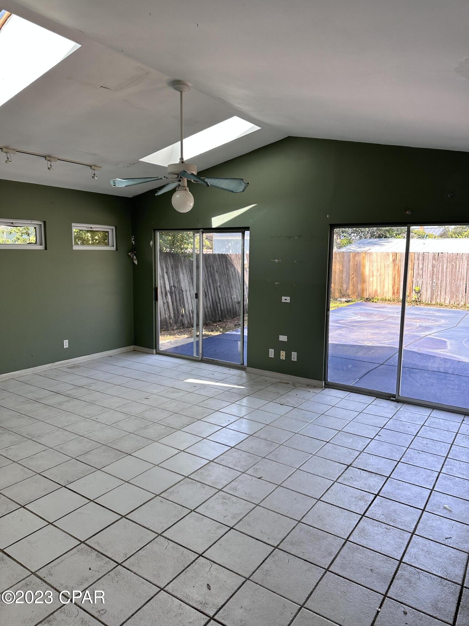 Sudduths 8th Add - Residential