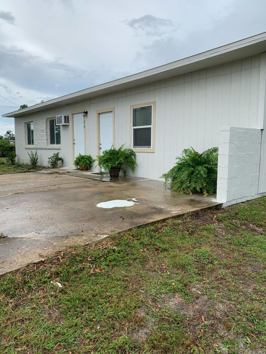 Newly remodeled 3 bed 1.5 bath home minutes from Rutherford Middle/High School. This home features a 'flex' space, with half bath and a private entrance that could be used as a large fourth bedroom or second living area. Ample yard space in both the front and the back. Washer and Dryer included. Pets subject to owner approval, $200 non-refundable pet fee per pet.