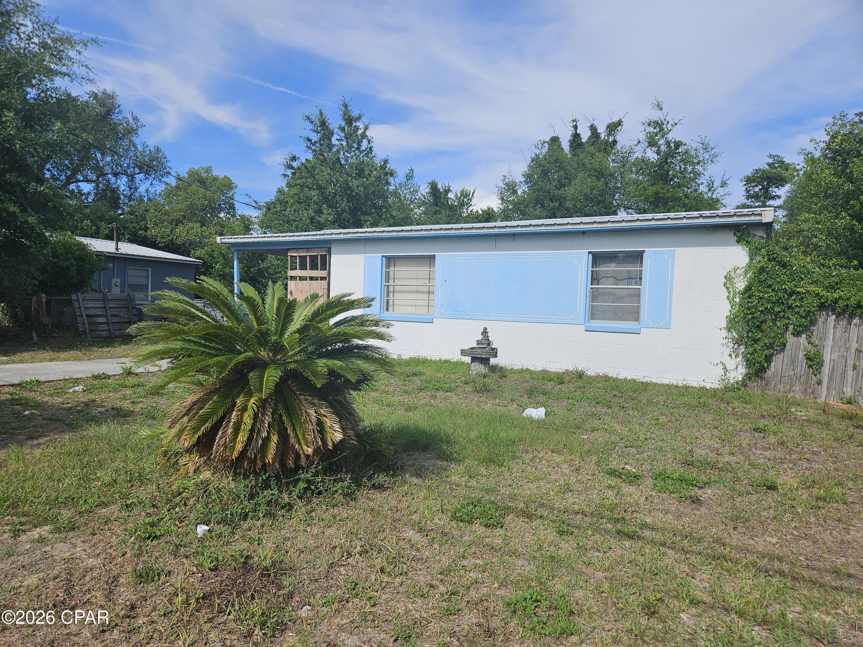 [No Recorded Subdiv] - Residential
