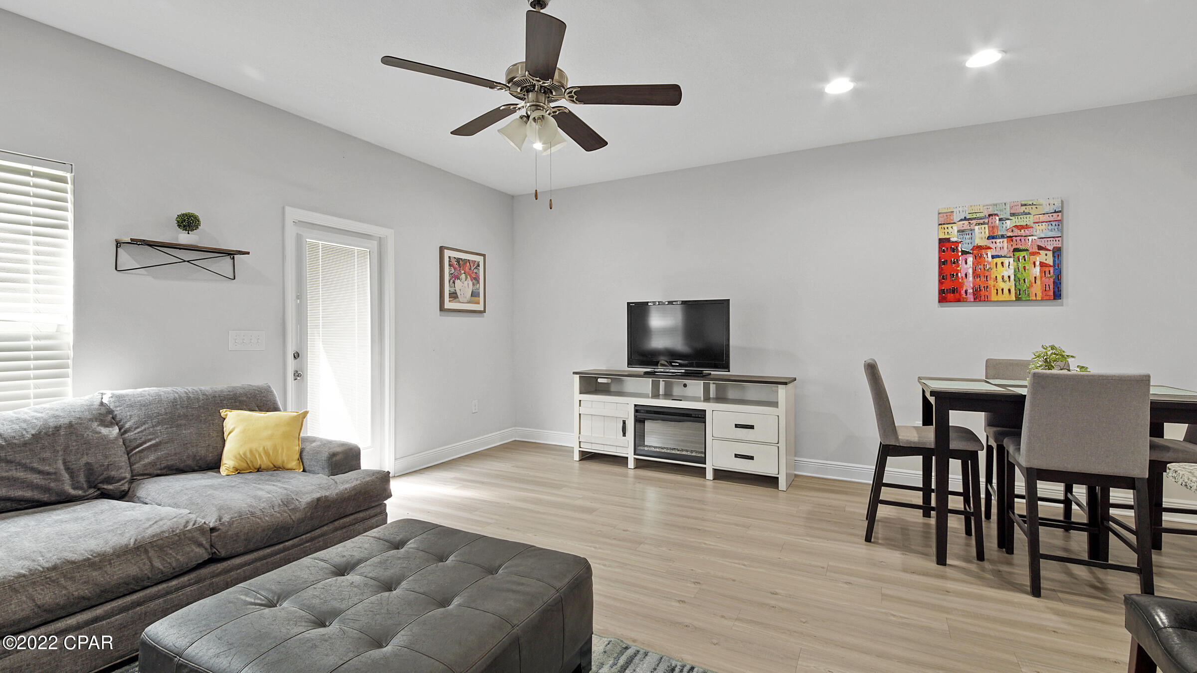 Hathaway Townhomes - Residential Lease