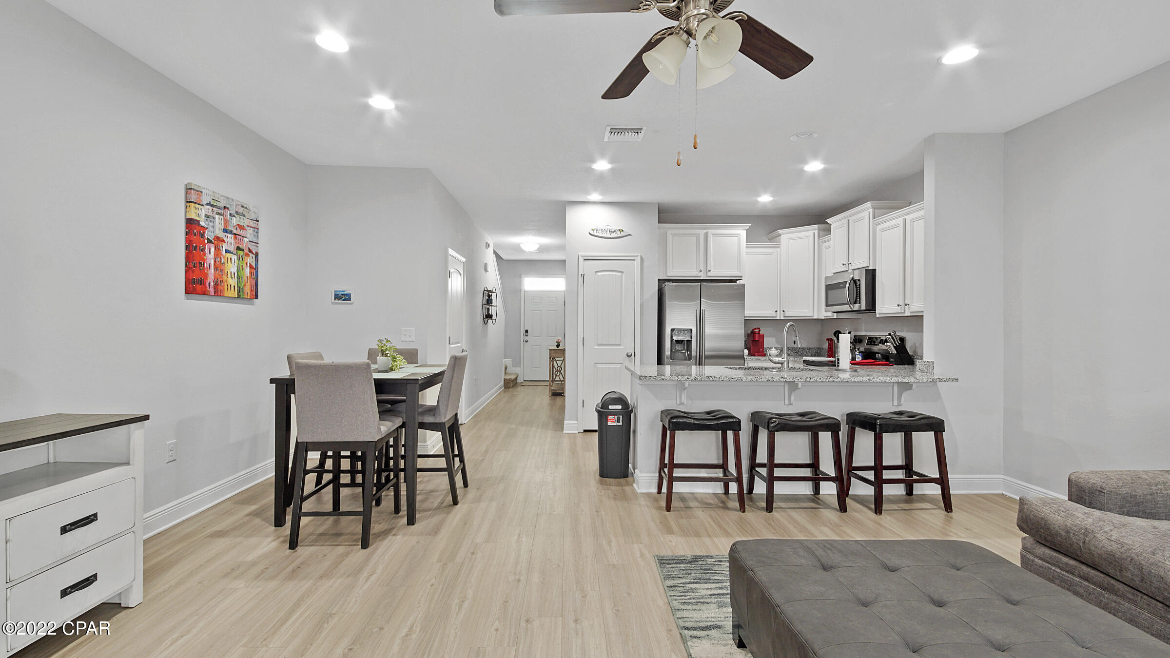 Hathaway Townhomes - Residential Lease