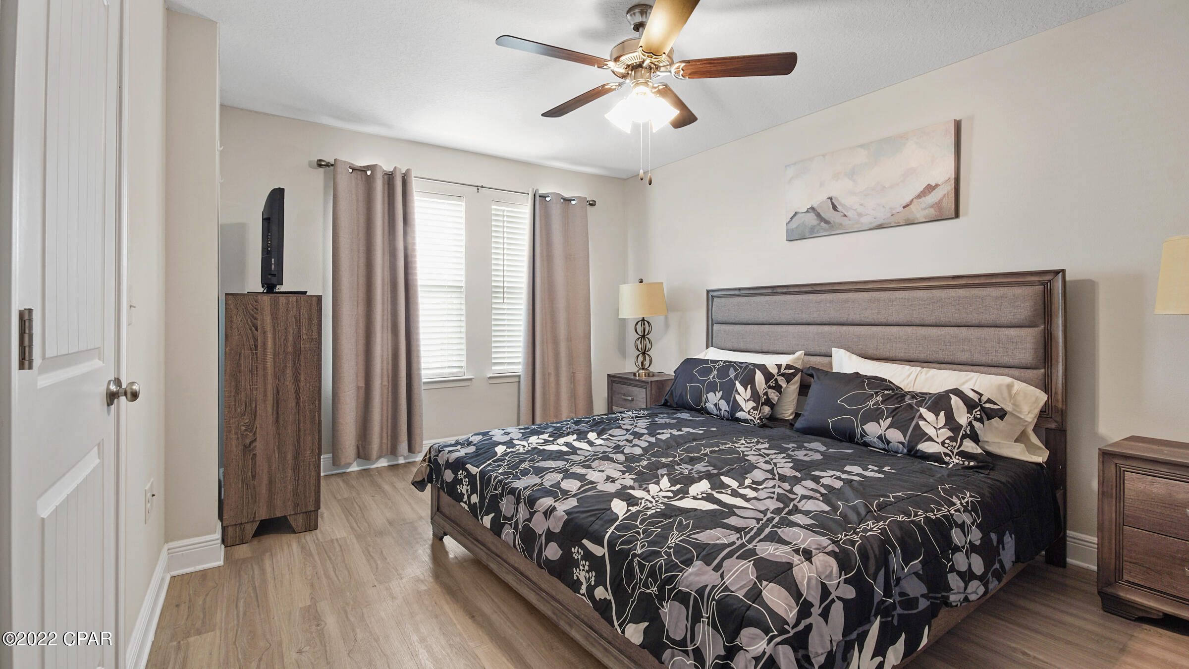 Hathaway Townhomes - Residential Lease