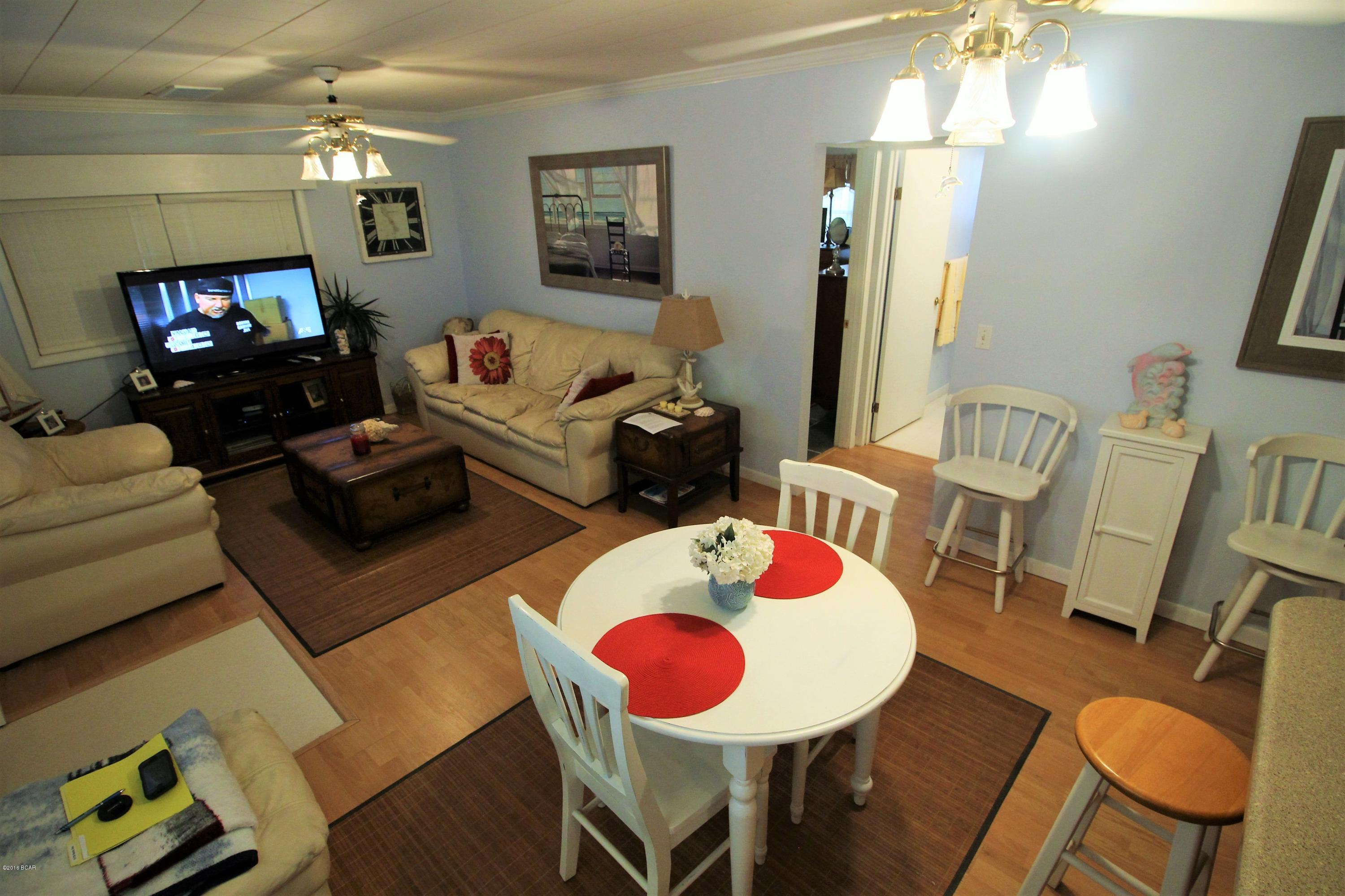 Riviera Beach 1st Add - Residential