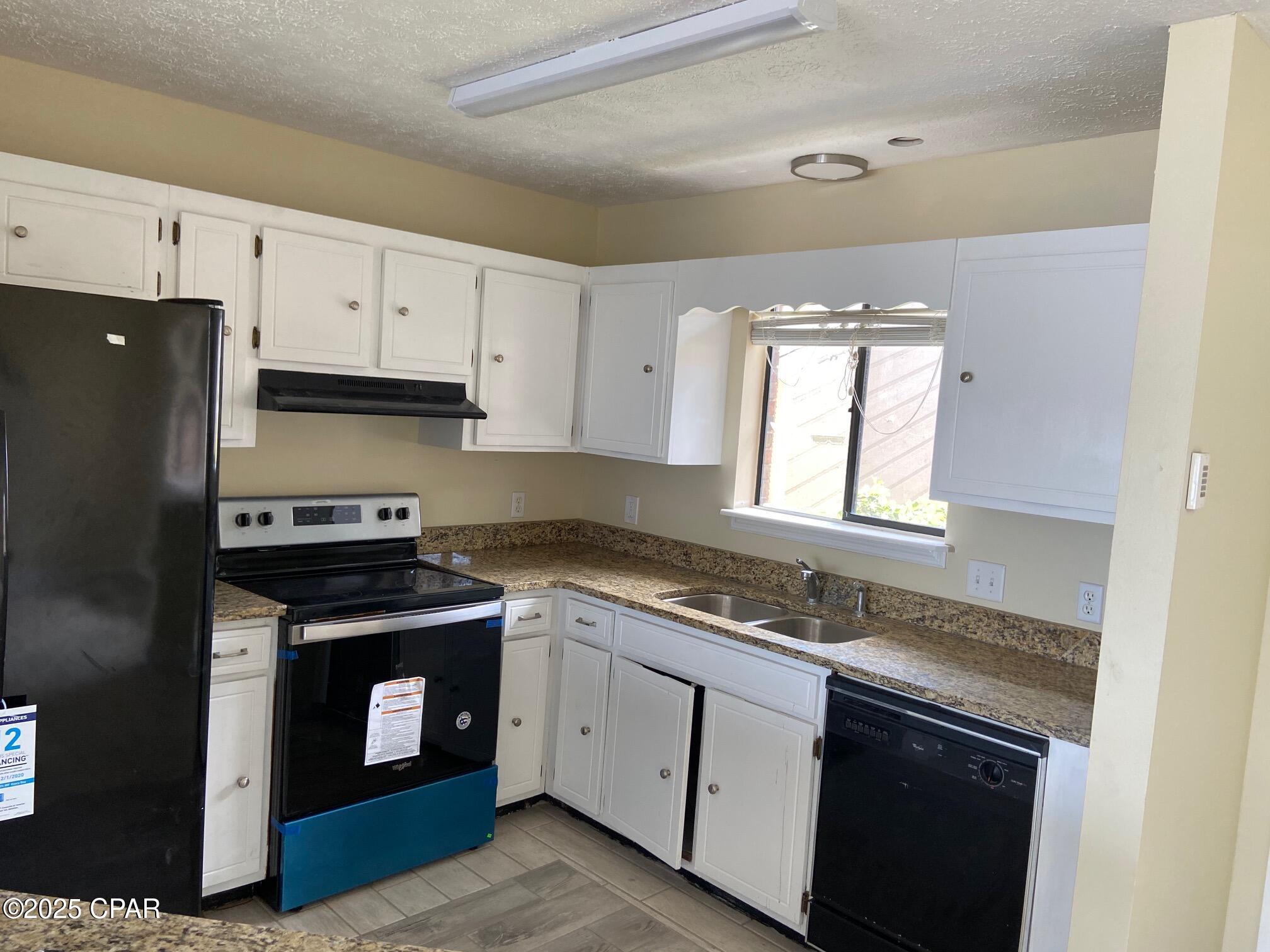 Lake Marin - Residential Lease