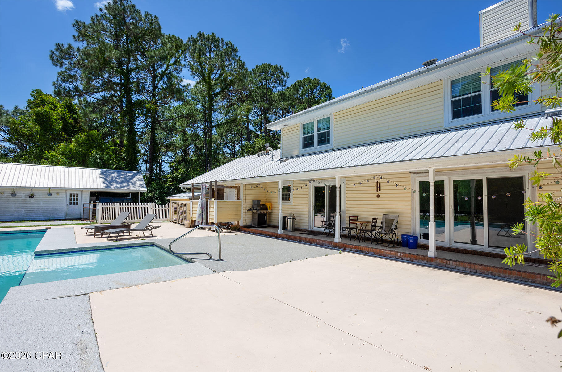 Thomas Drive Park U-3 - Residential
