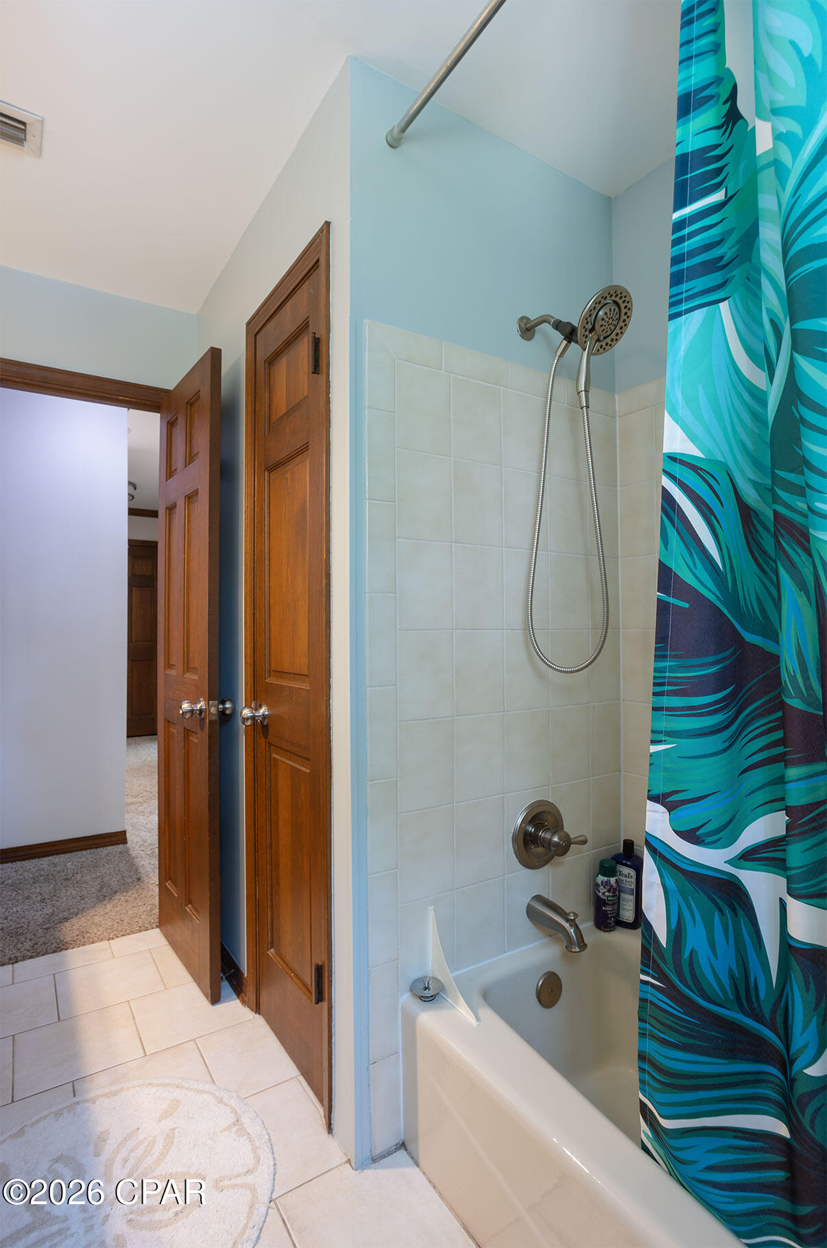 Thomas Drive Park U-3 - Residential