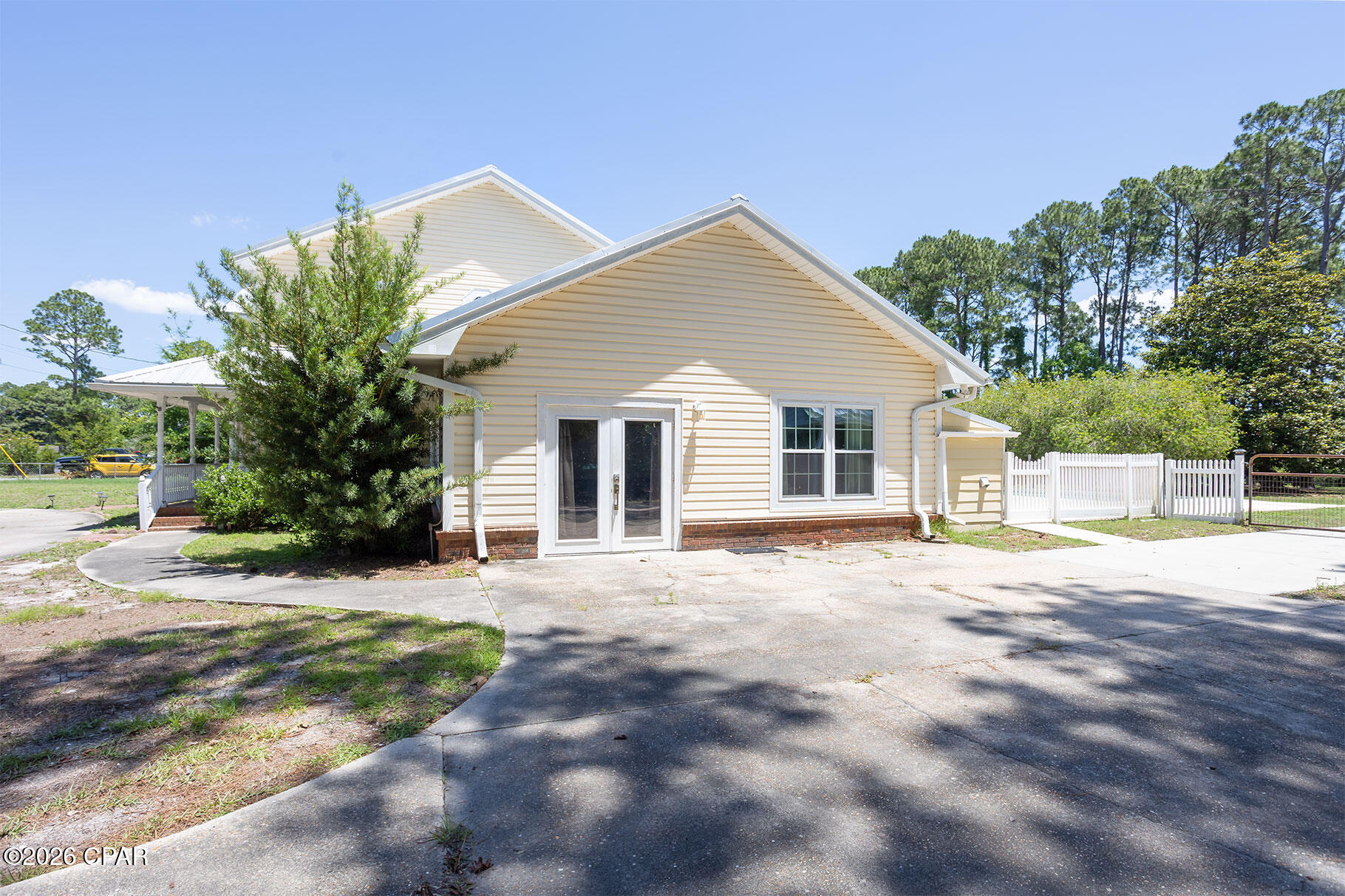 Thomas Drive Park U-3 - Residential