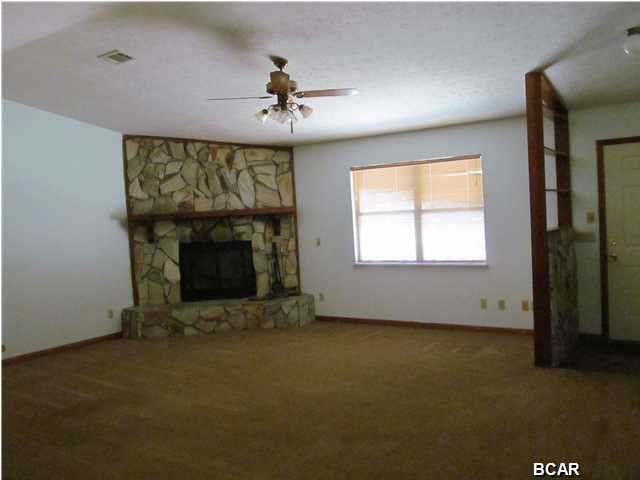 Venetian Villa 1st Add Replat - Residential Lease