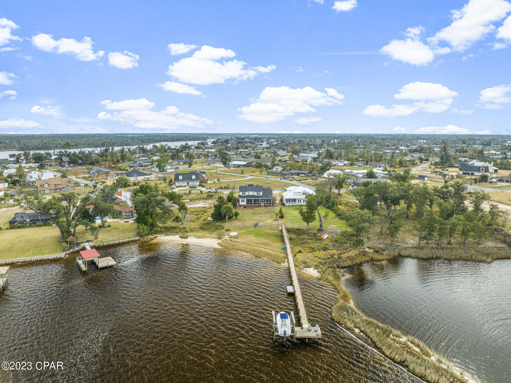 College Point 1st Add - Residential