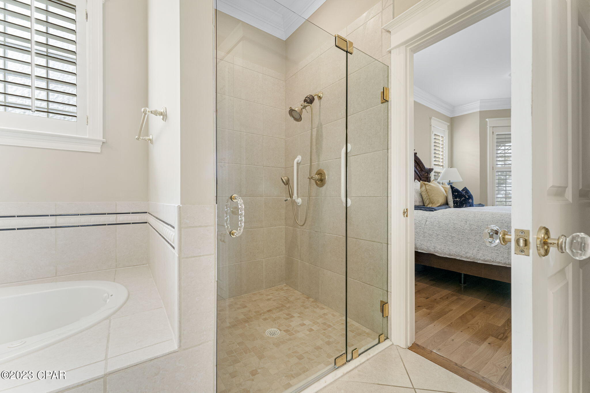 College Point 1st Add - Residential