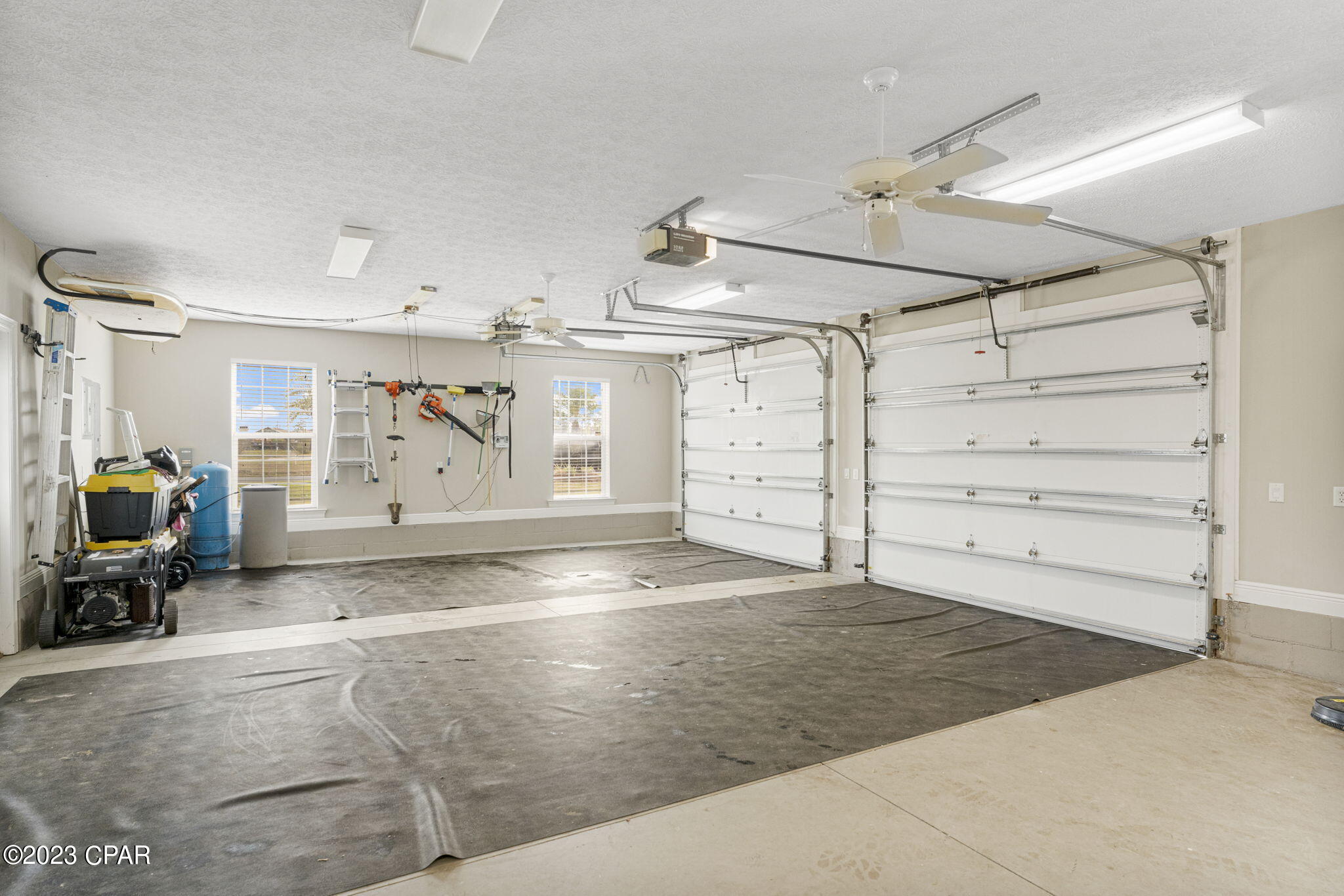 College Point 1st Add - Residential